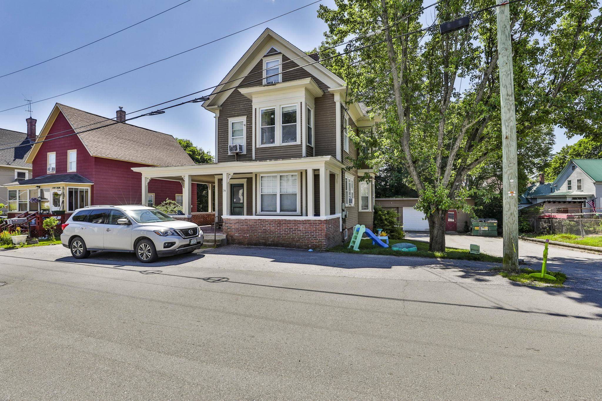 Hillsborough, NH 03244,34 Myrtle ST