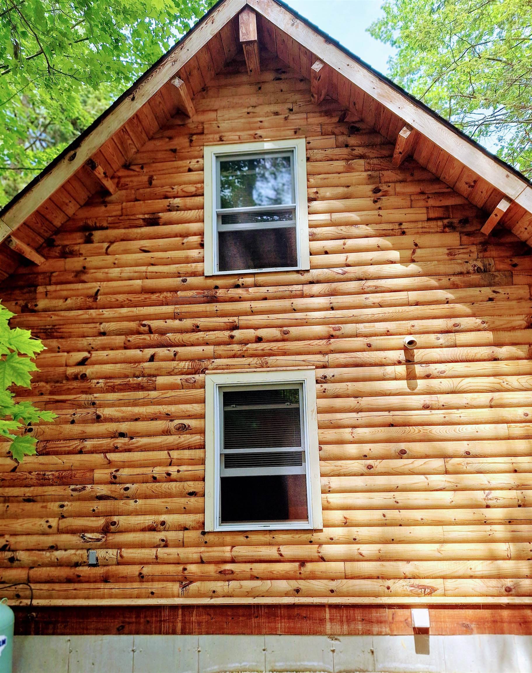 Raymond, NH 03077,15 Sargent DR