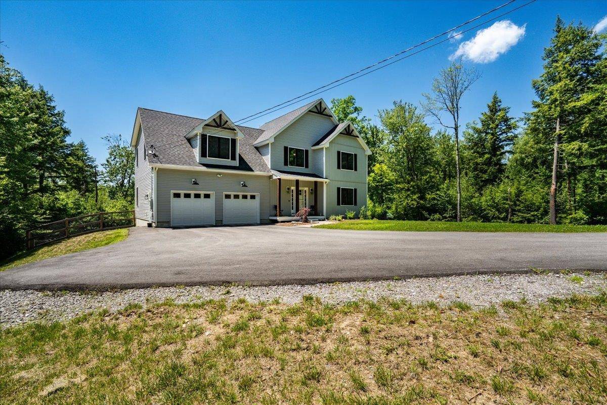 Henniker, NH 03242,633 Ray RD