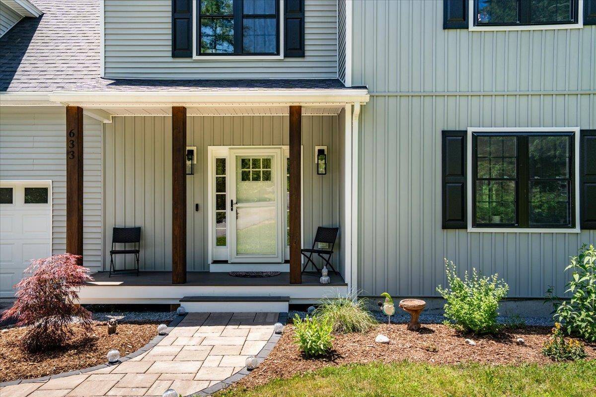 Henniker, NH 03242,633 Ray RD