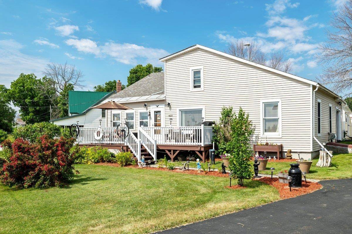 Alburgh, VT 05440,423 East Alburgh RD