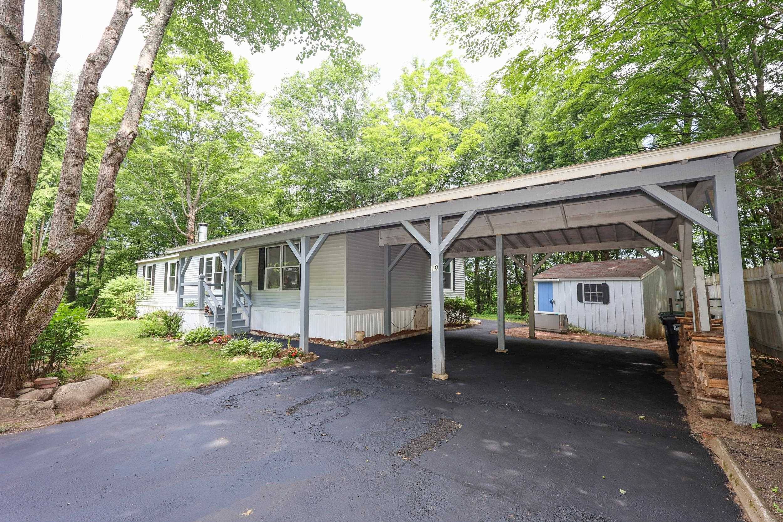Danville, NH 03819,10 Axle AVE