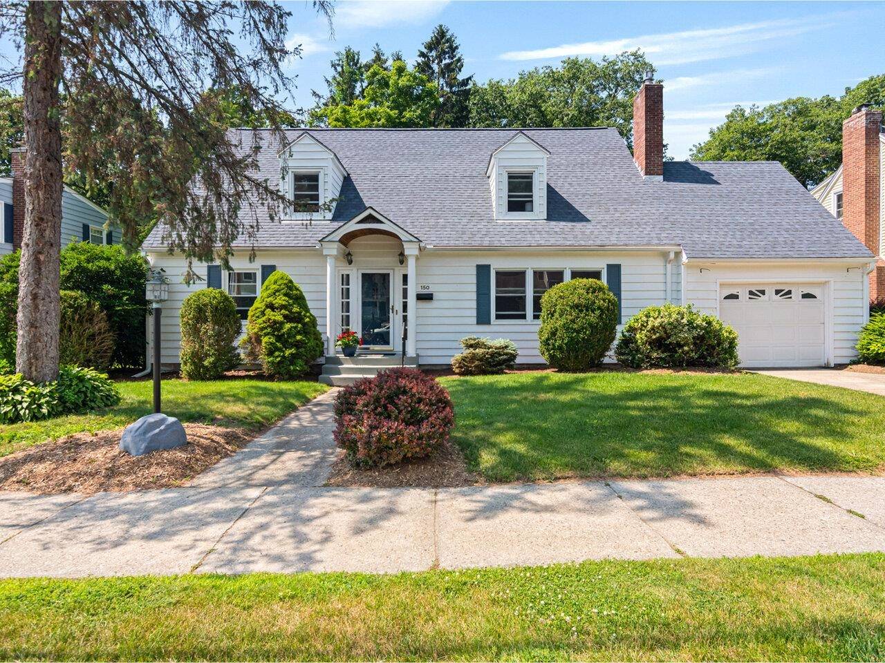 Burlington, VT 05408,150 Killarney DR