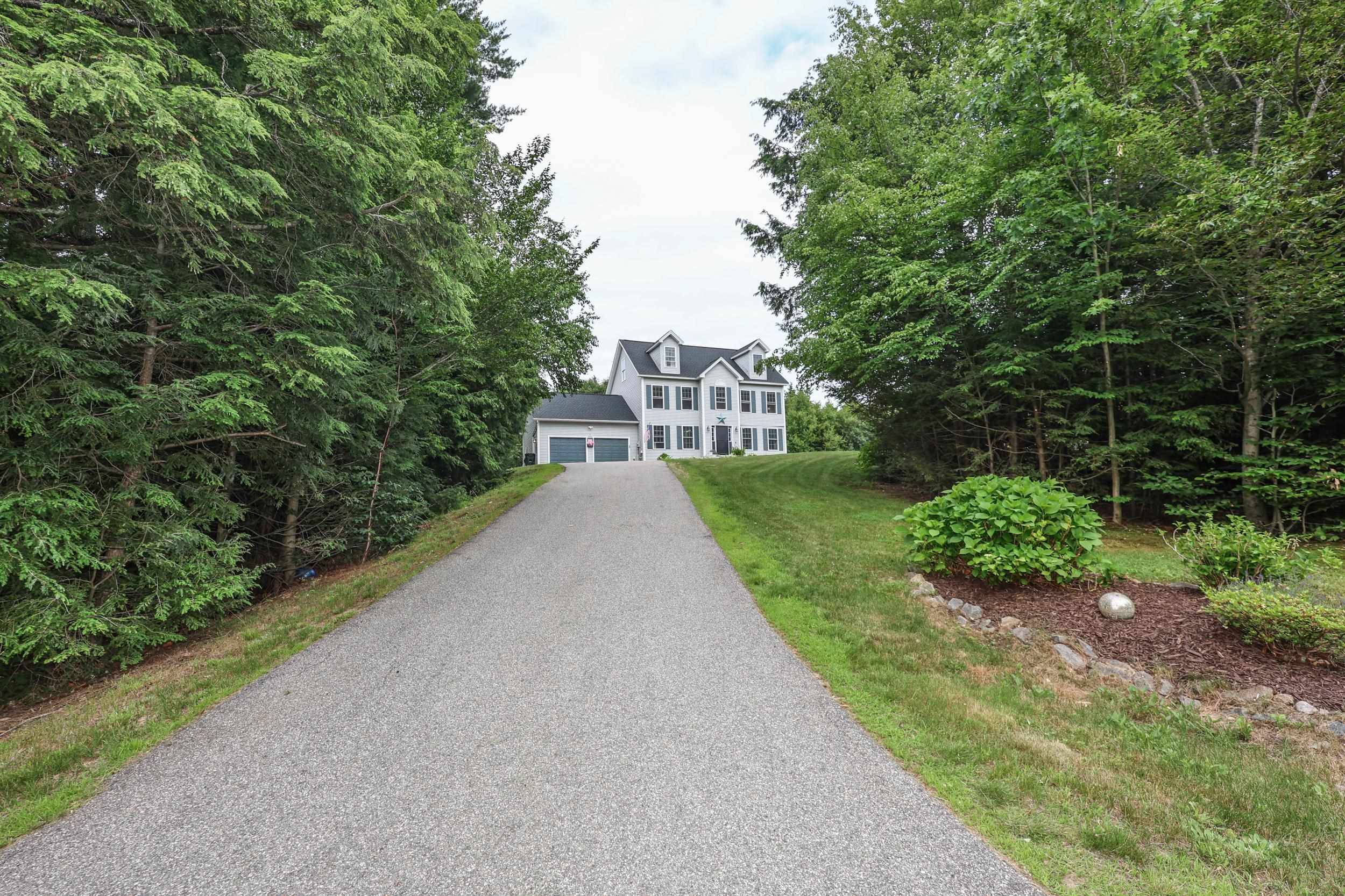 Weare, NH 03281,84 Holly Hill Farm RD