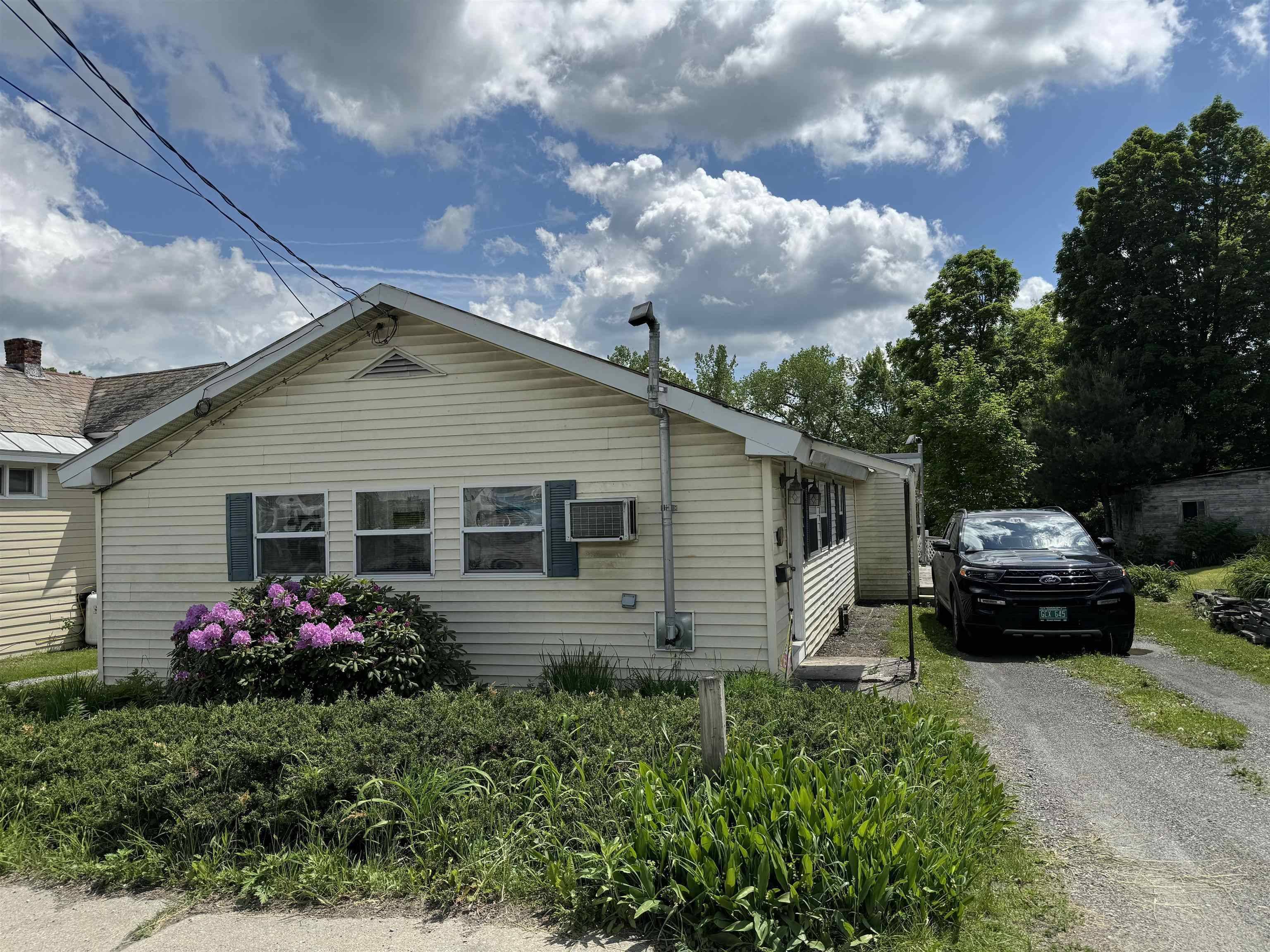Poultney, VT 05764,142 Furnace ST