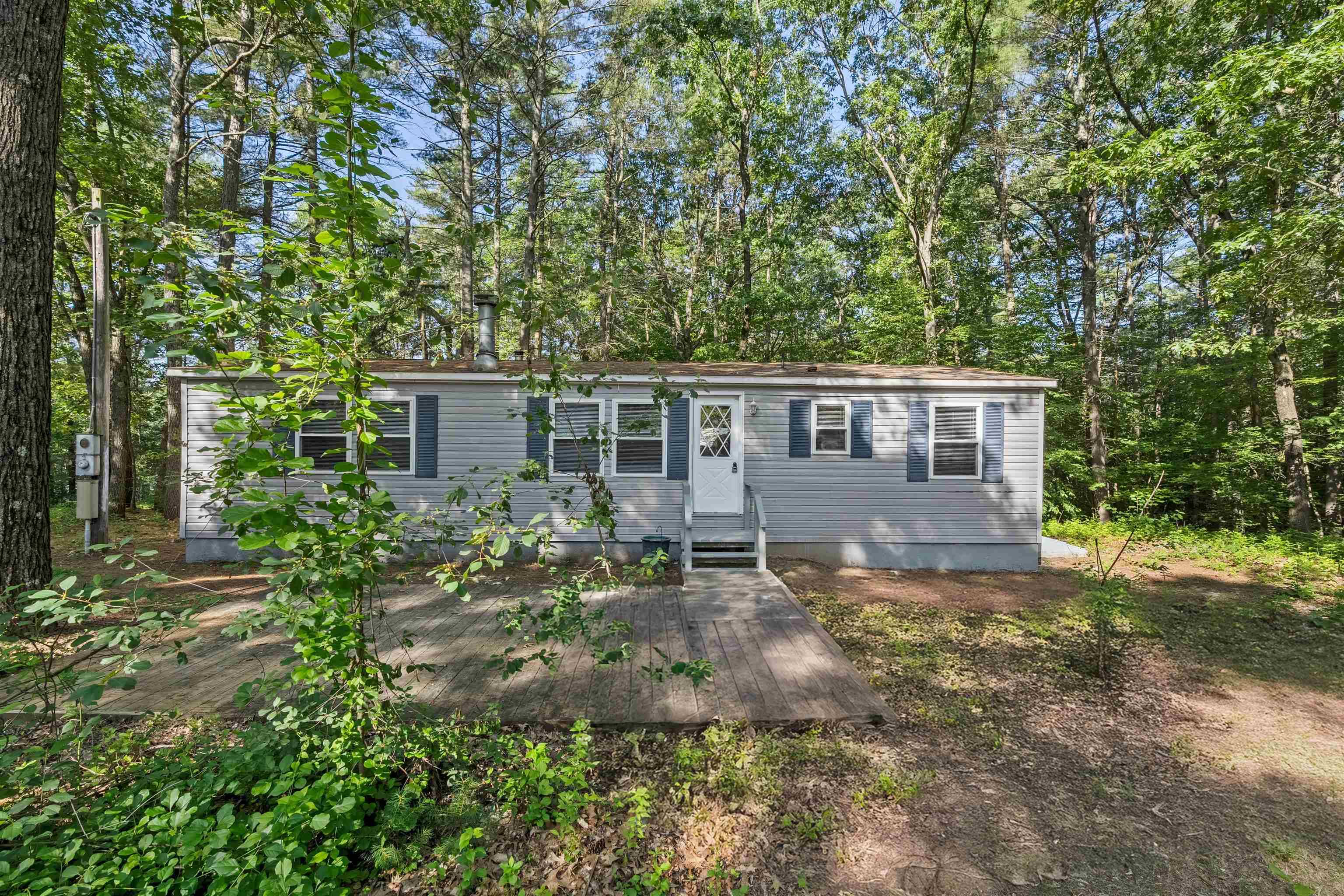 Hinsdale, NH 03451,12 Woodlawn LN