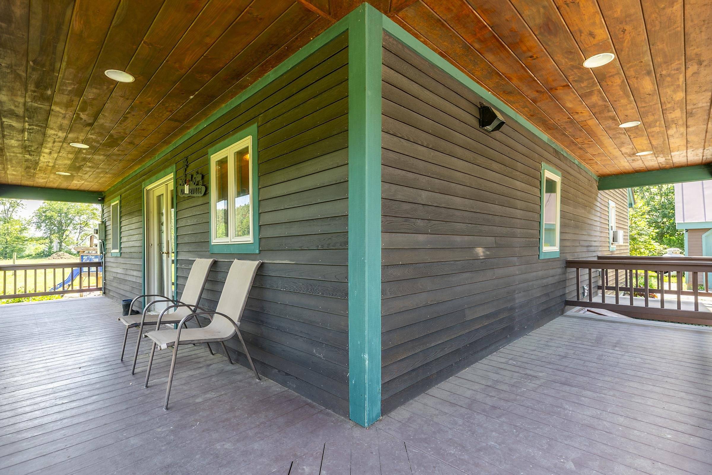 31 Palmer RD Chester, VT 05143