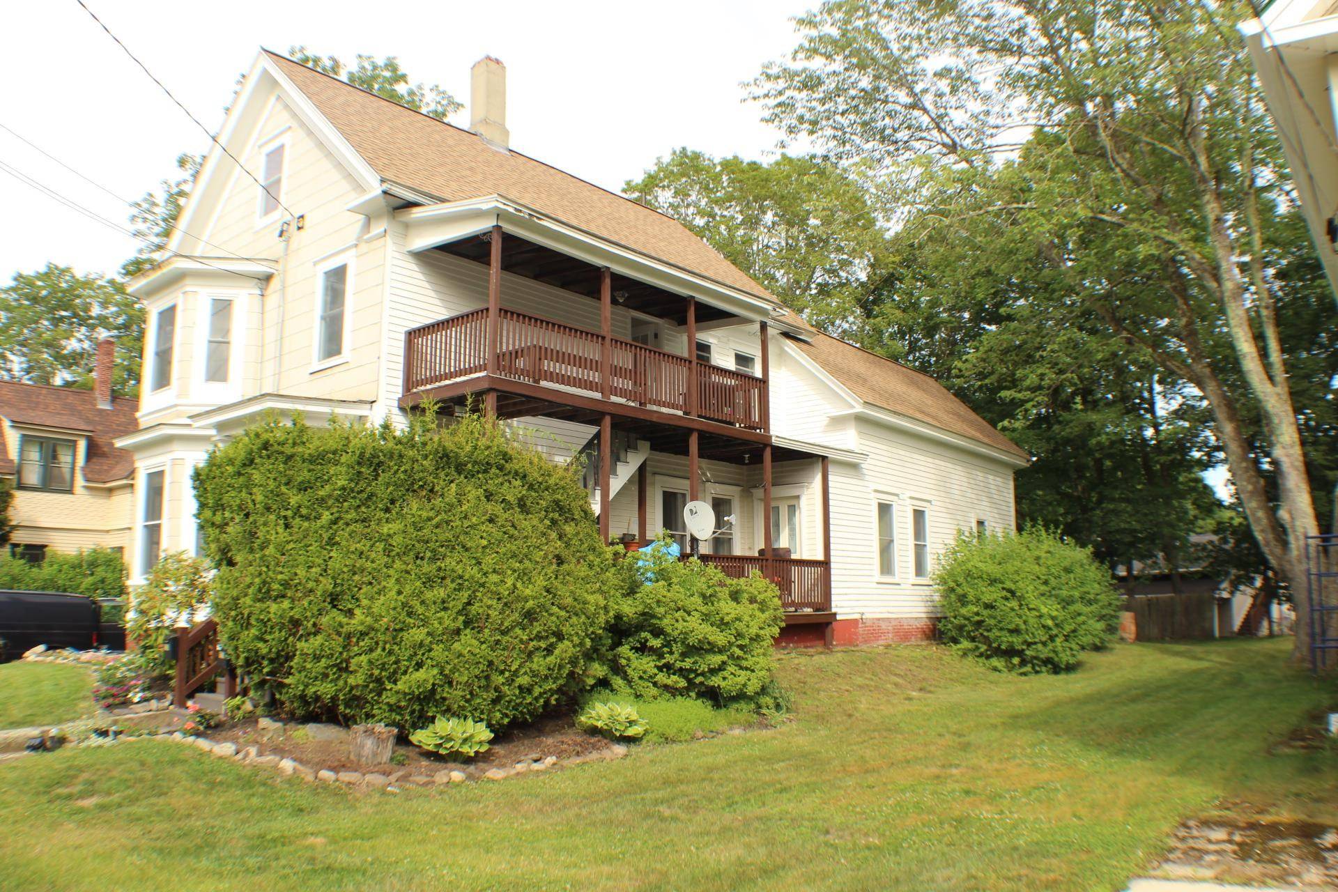 Rochester, NH 03868,12 Abbott ST