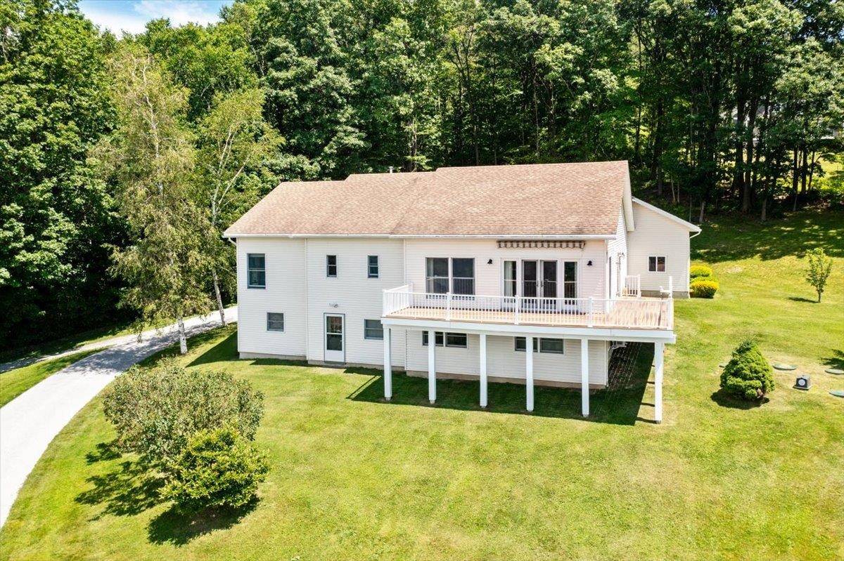 St. Albans Town, VT 05454,569 French Hill RD