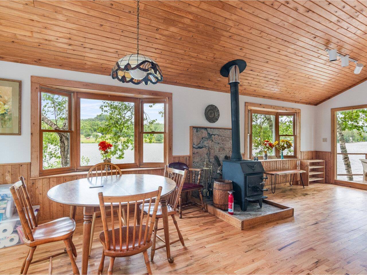 671 Peninsula DR Eden, VT 05653