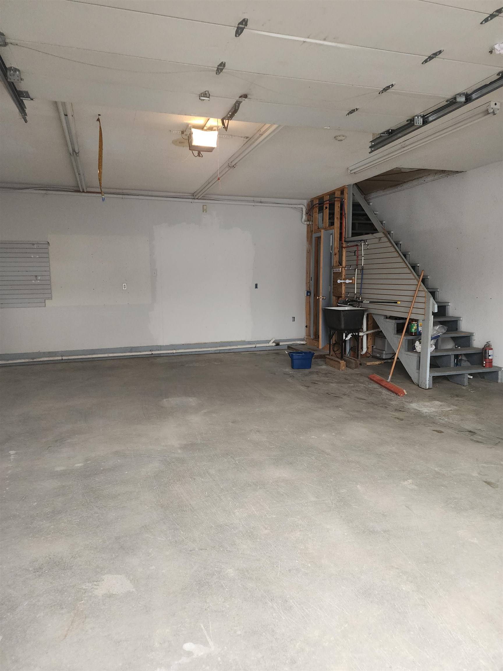 Brentwood, NH 03833,414 Route 125