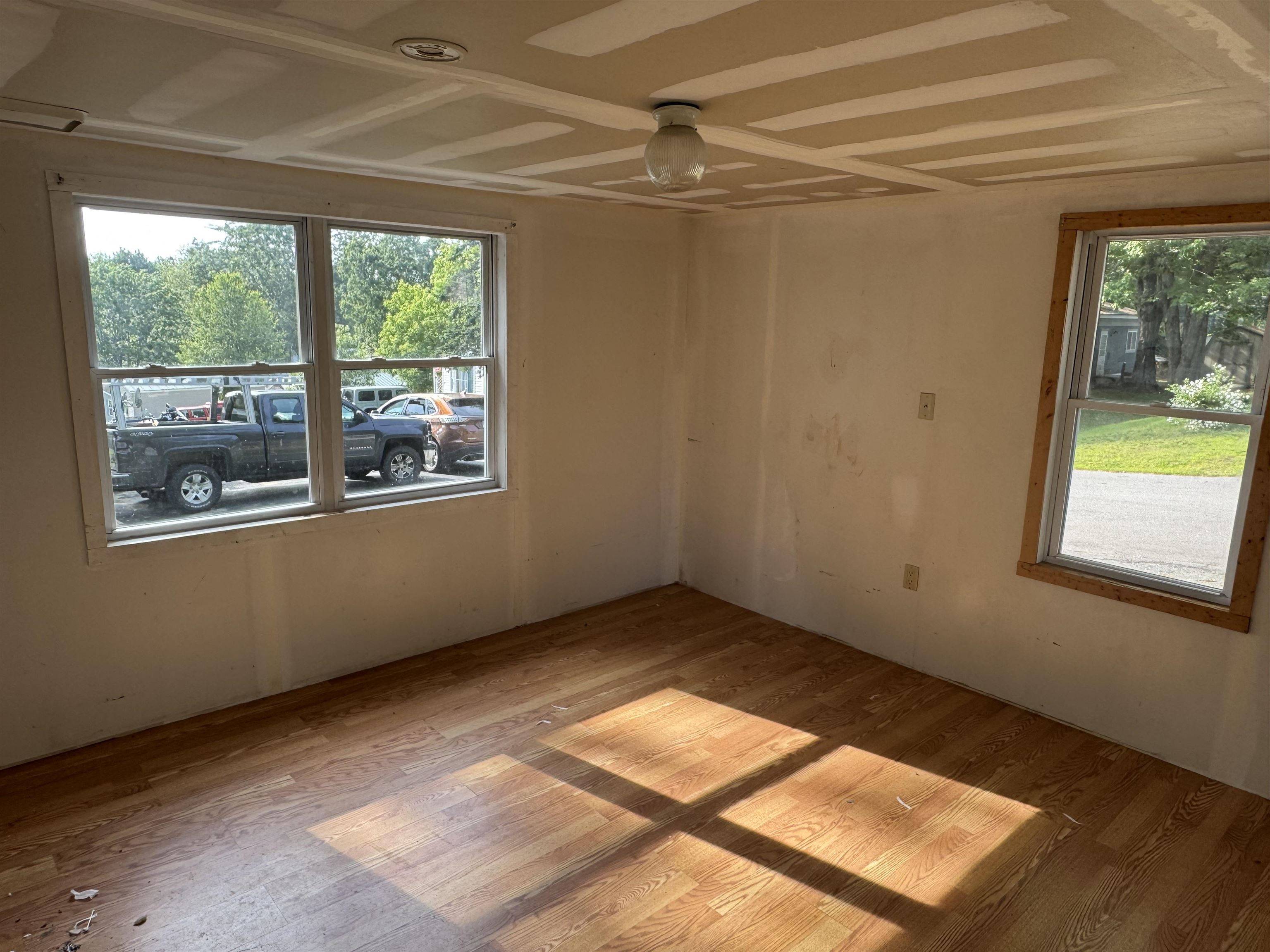 76 Hillside DR Charlestown, NH 03603