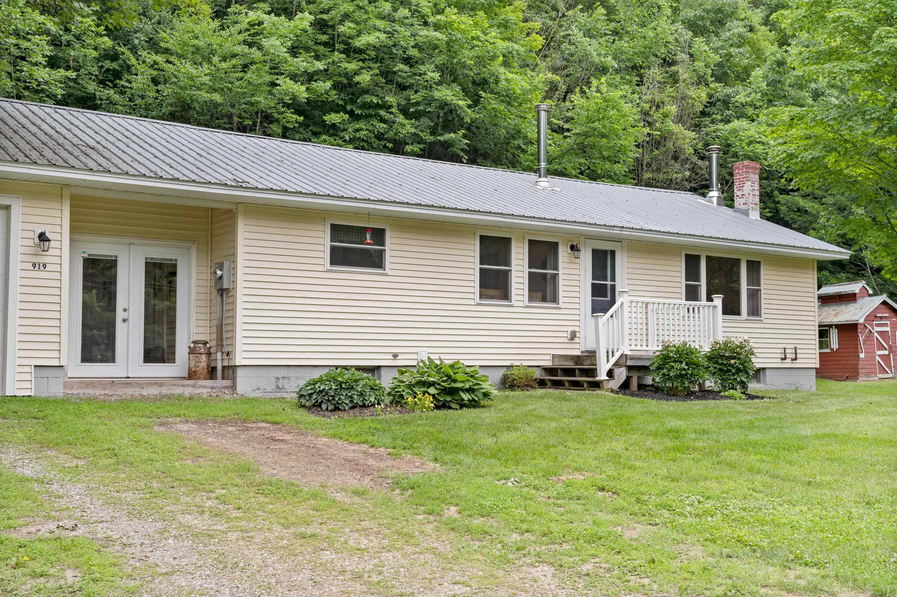 919 Vermont Route 100 South Rochester, VT 05767