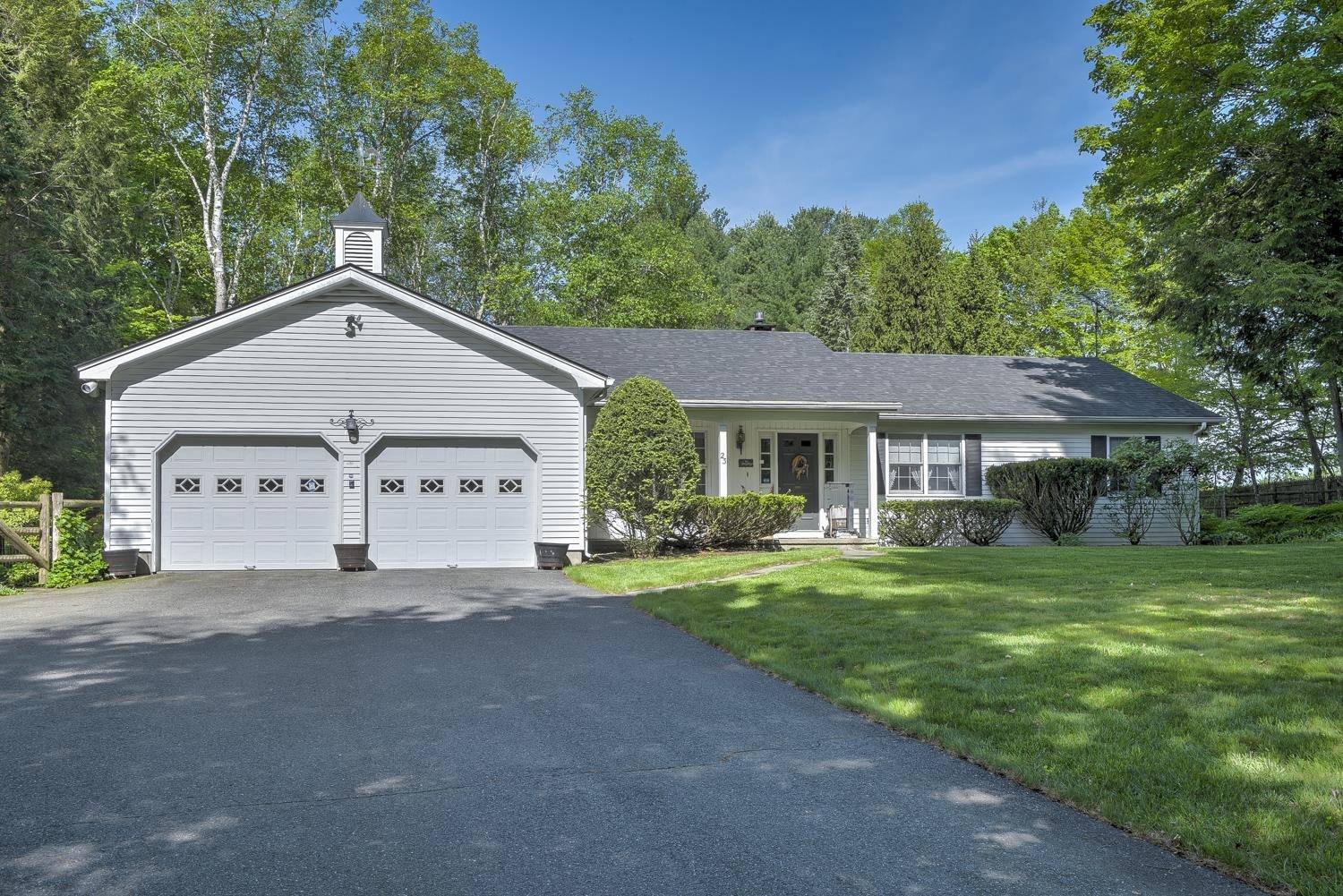 Brattleboro, VT 05301,23 Meetinghouse LN