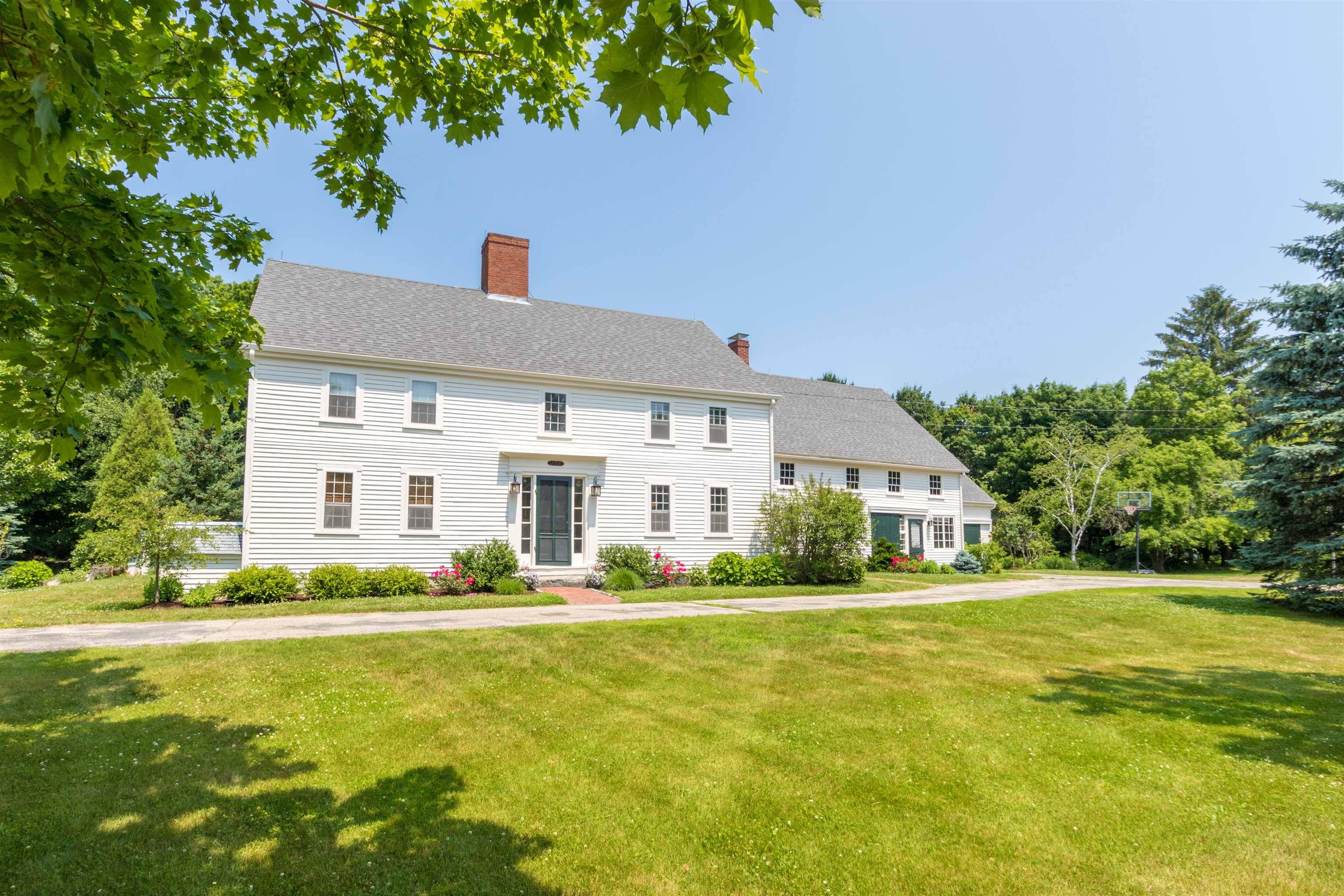 Rye, NH 03870,171 Cable RD