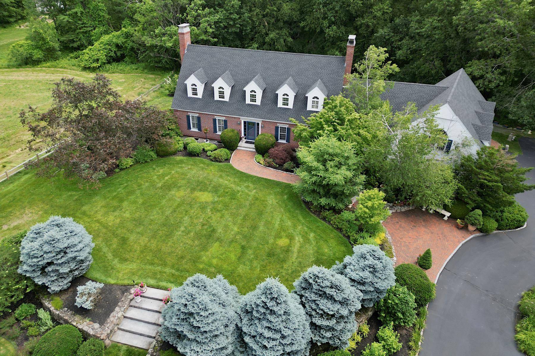 Amherst, NH 03031,73 Mack Hill RD