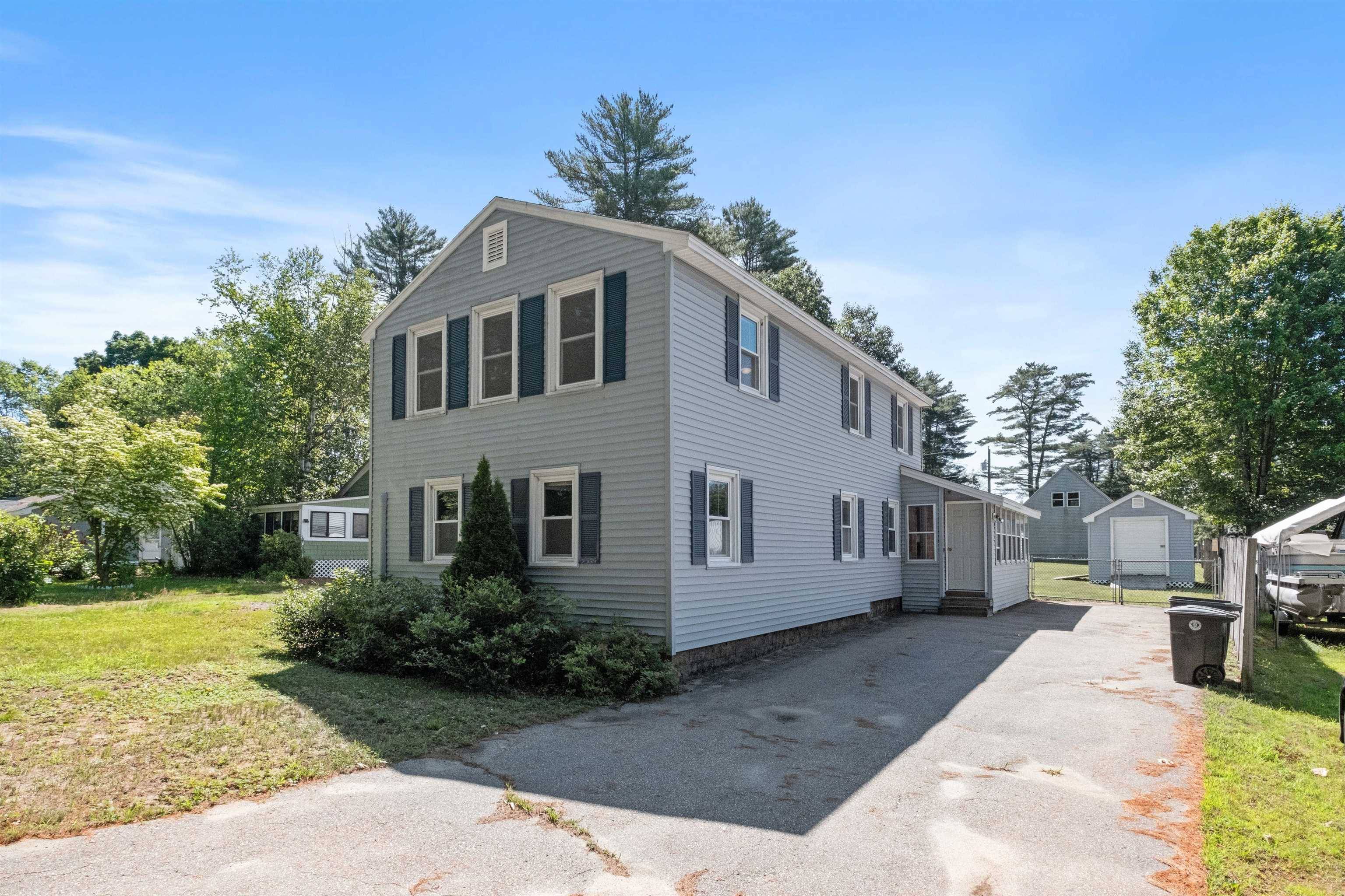 Franklin, NH 03235,36 Lark ST
