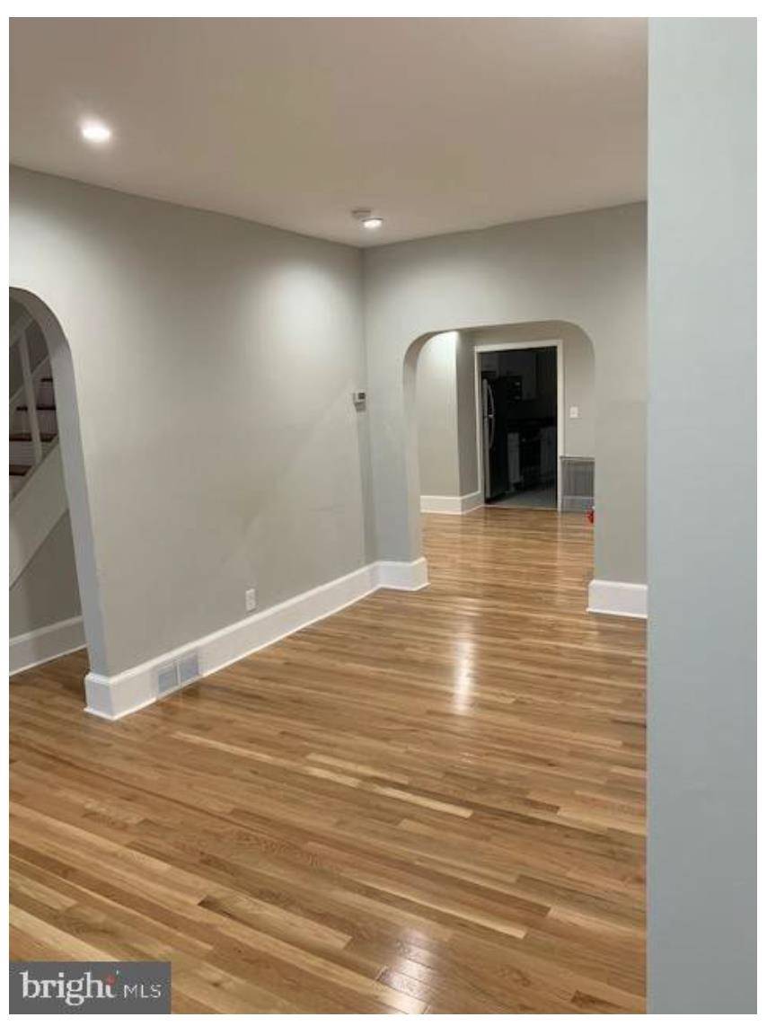 Laconia, NH 03246,394 Union AVE #Unit 2