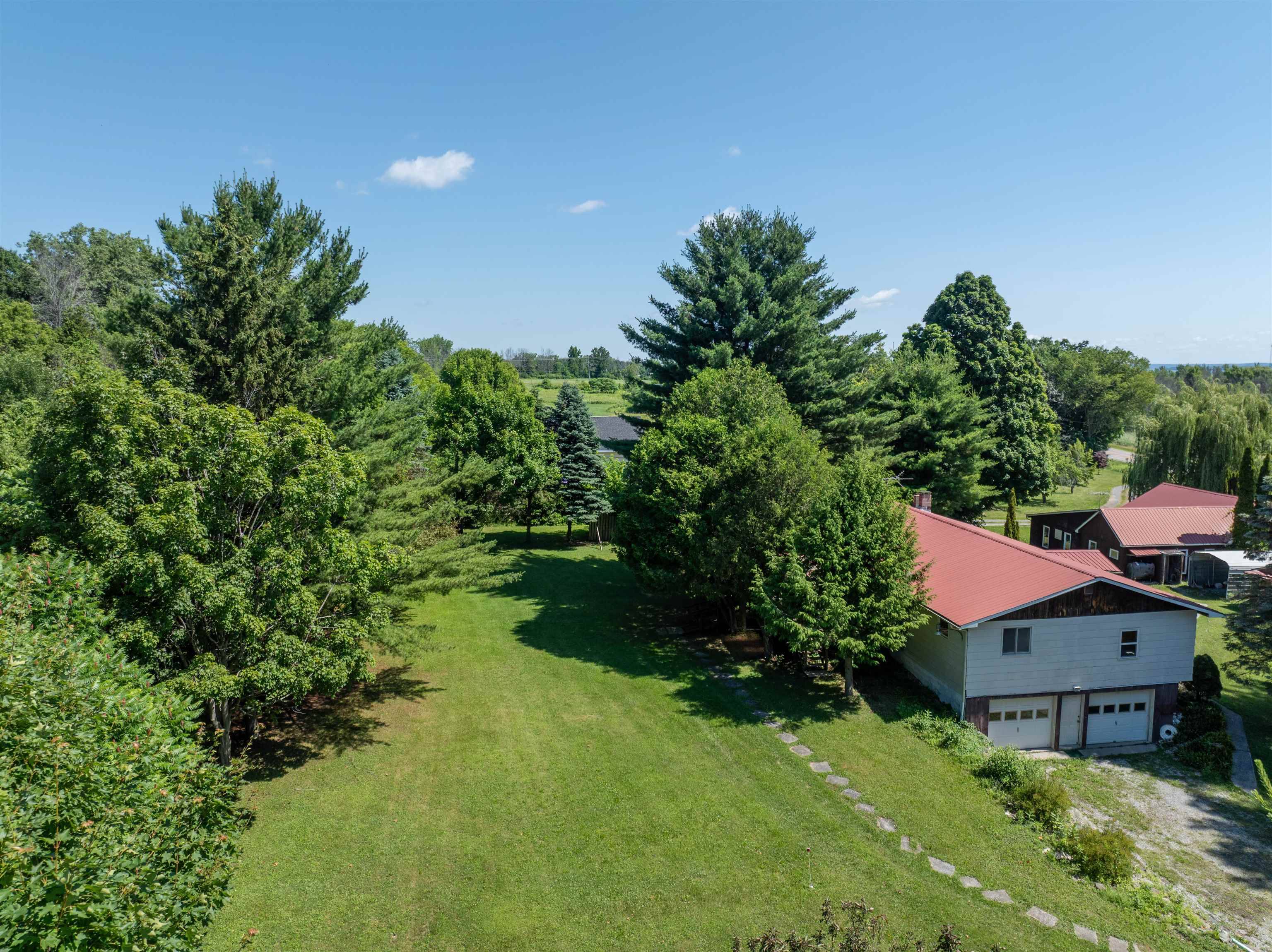 Alburgh, VT 05440,2557 VT Route 78