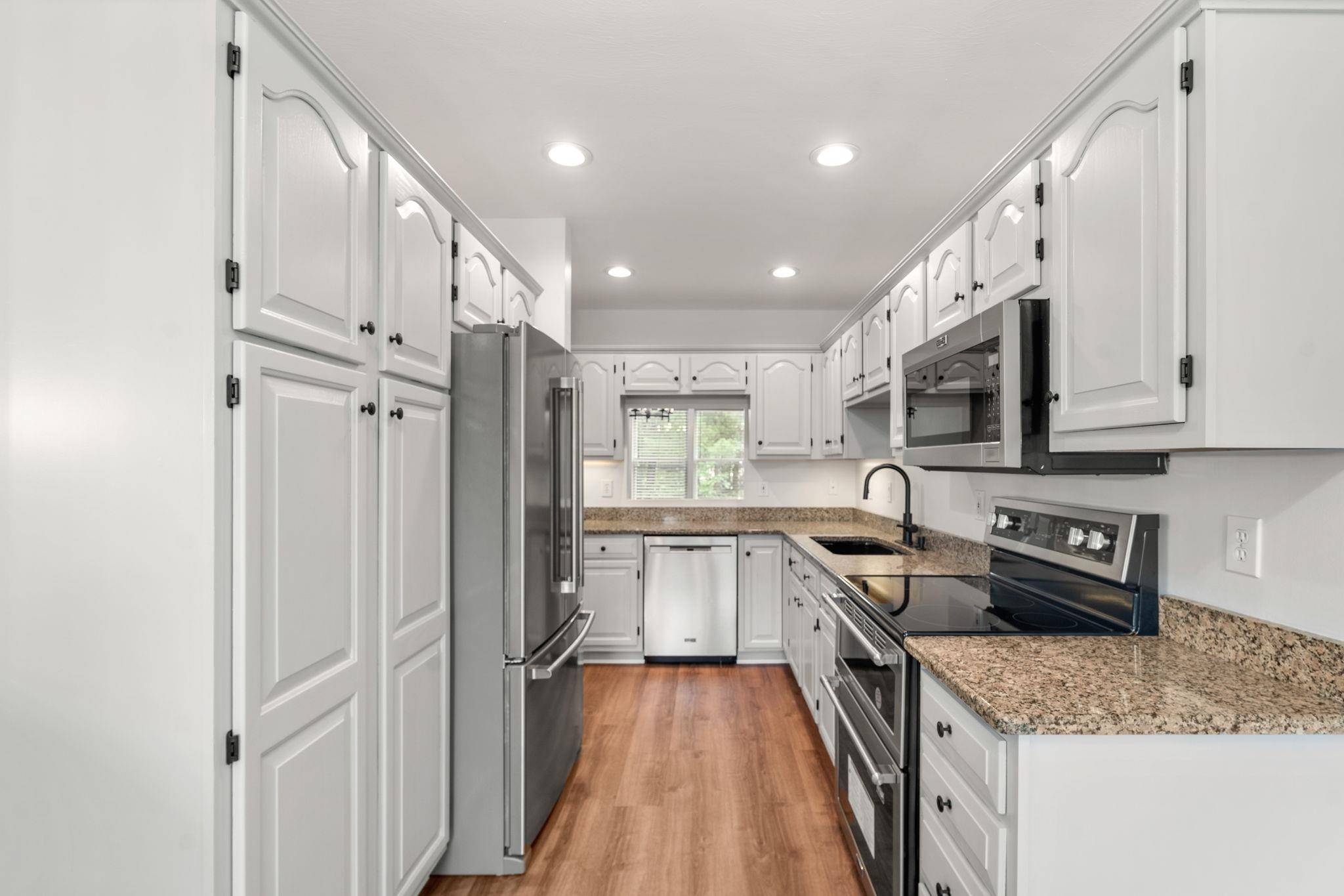 Nashua, NH 03062,58 Hawthorne Village RD #58