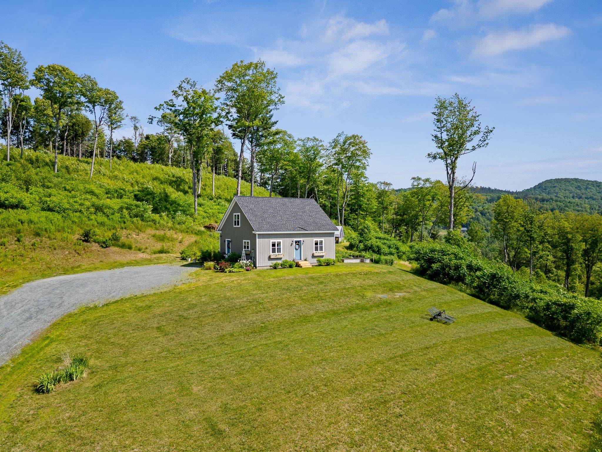 Woodstock, VT 05091,392 Gully RD