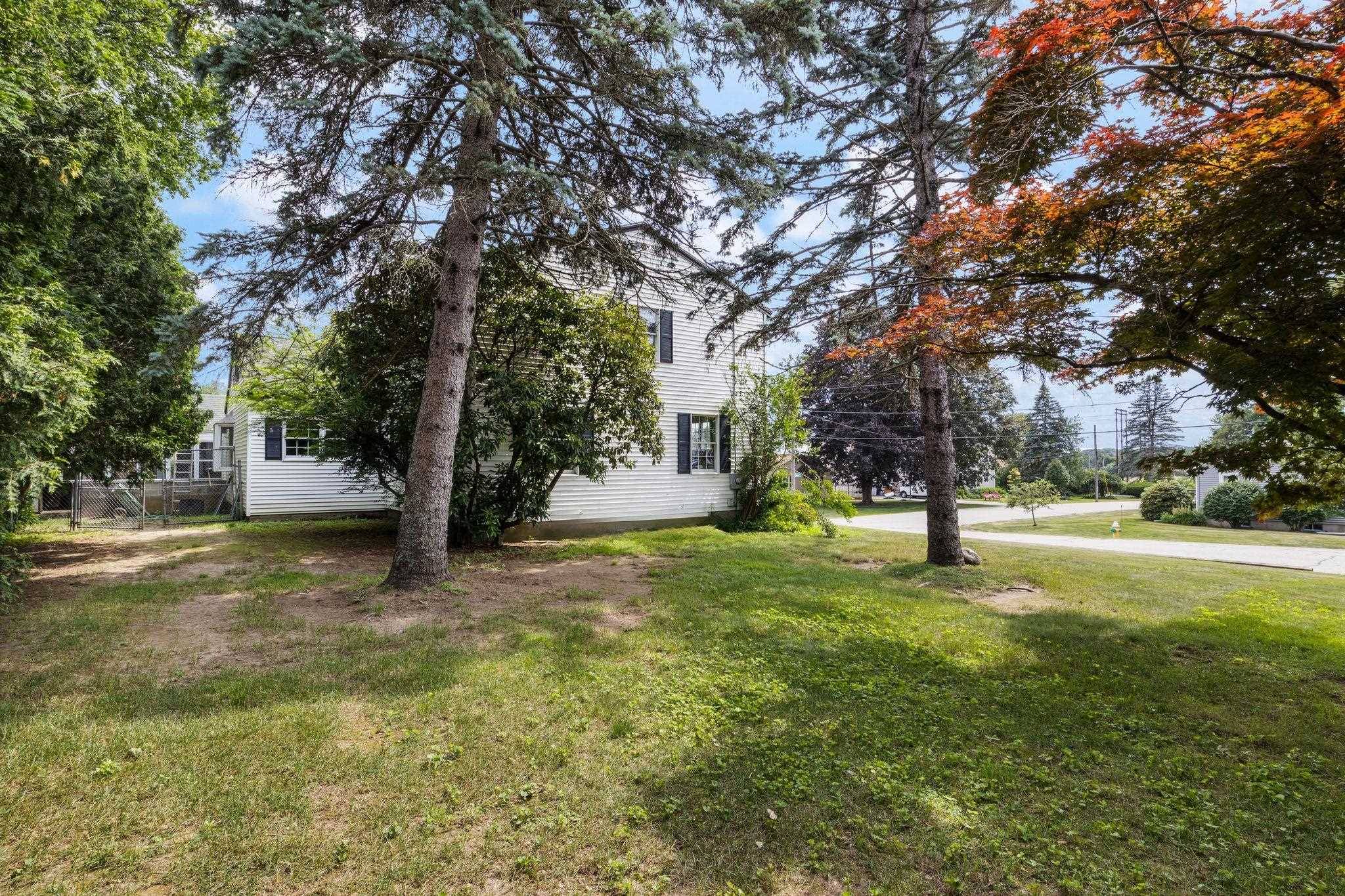 Portsmouth, NH 03801,260 Meadow RD