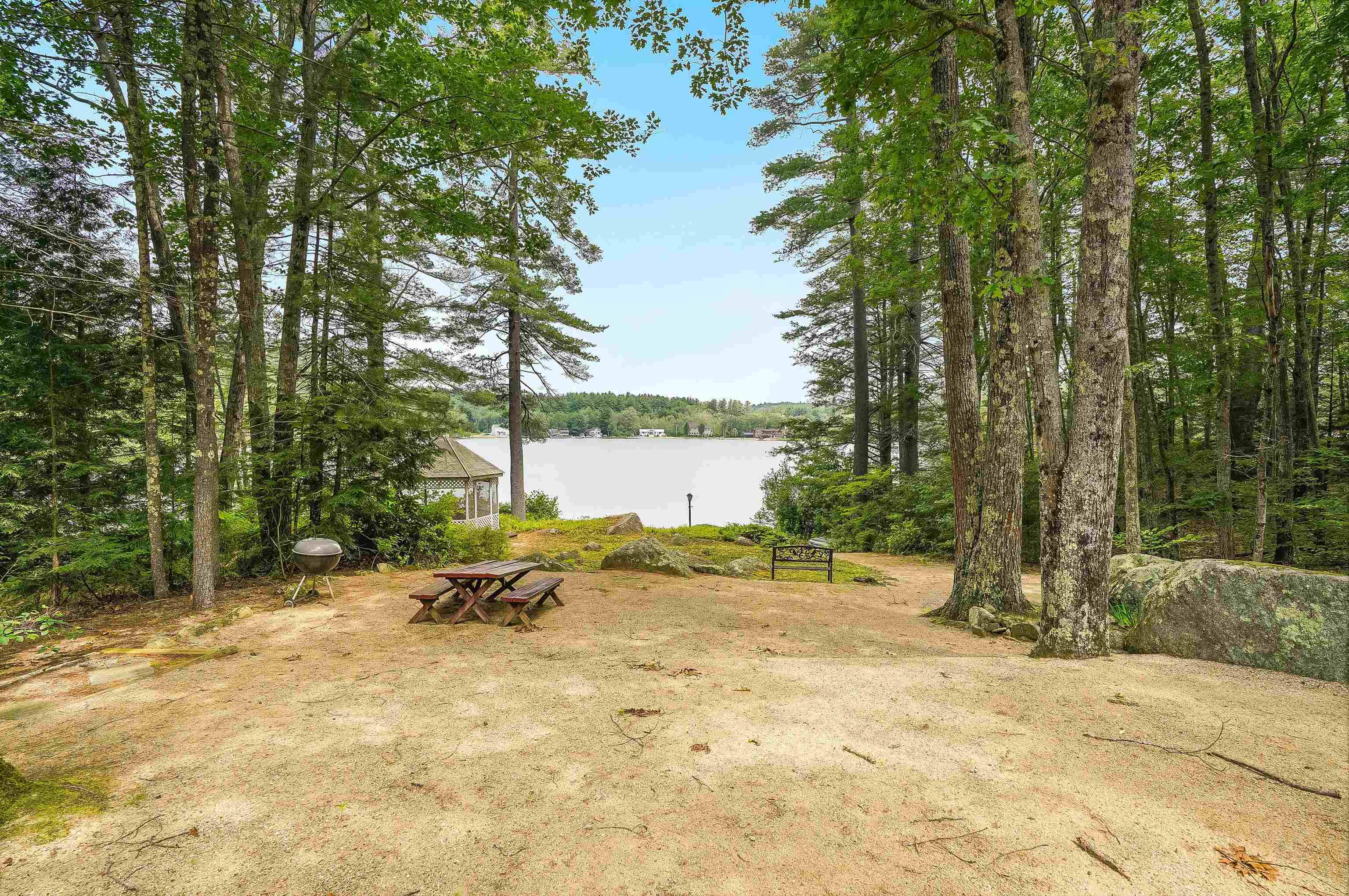 Amherst, NH 03031,4 Clark Island RD