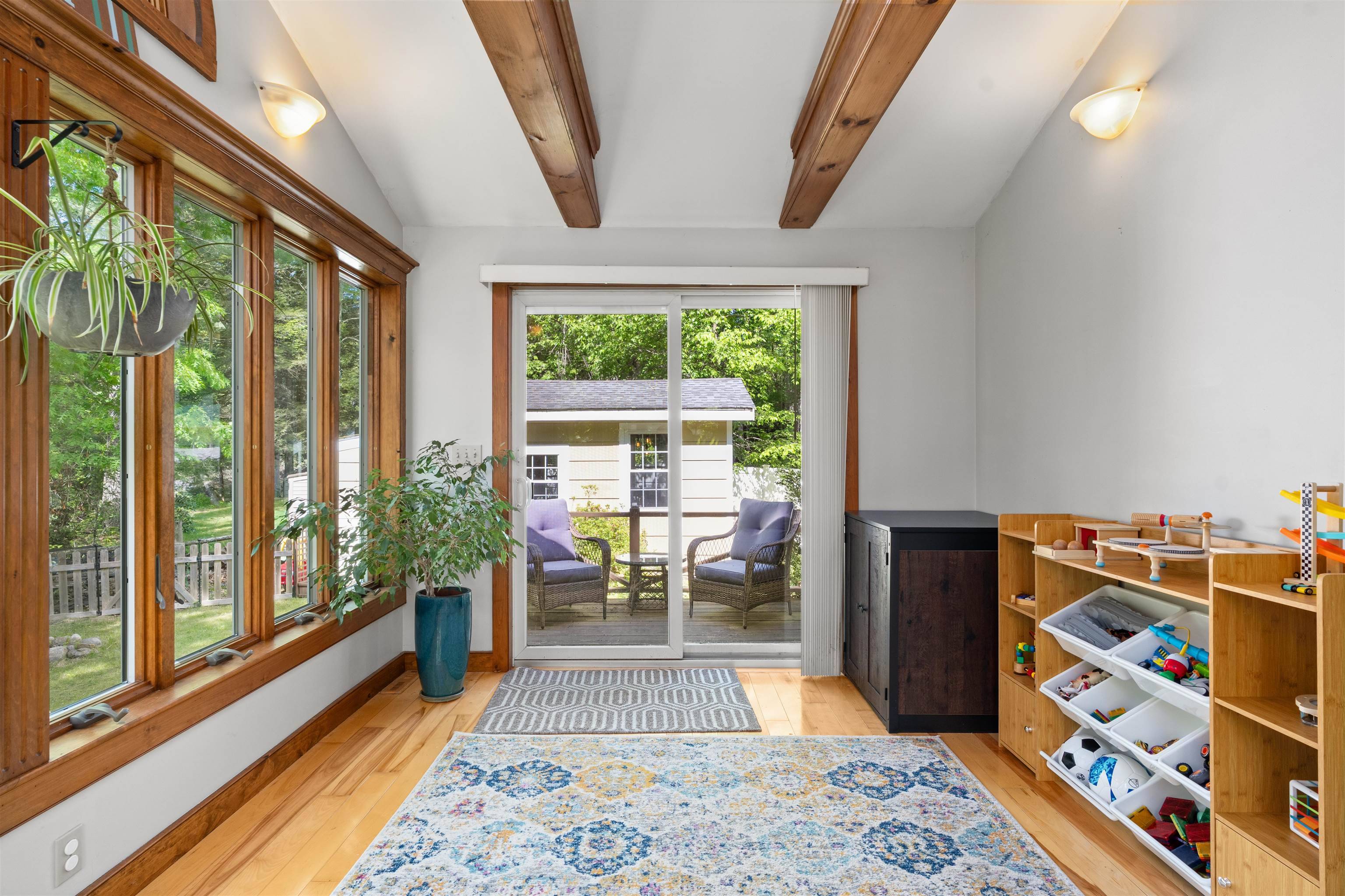 Lee, NH 03861,18 Owl LN