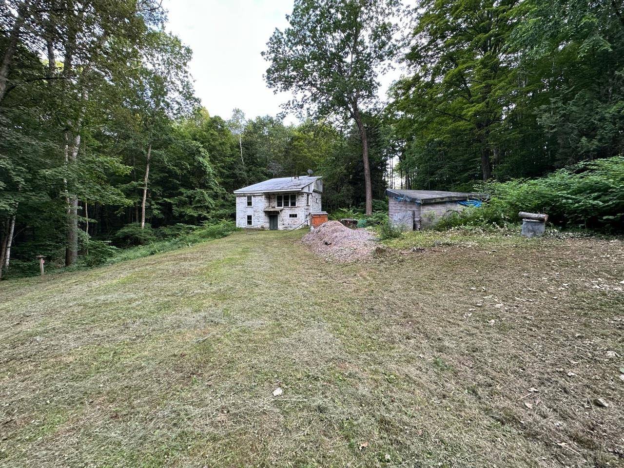 Putney, VT 05346,84 Signal Pine RD
