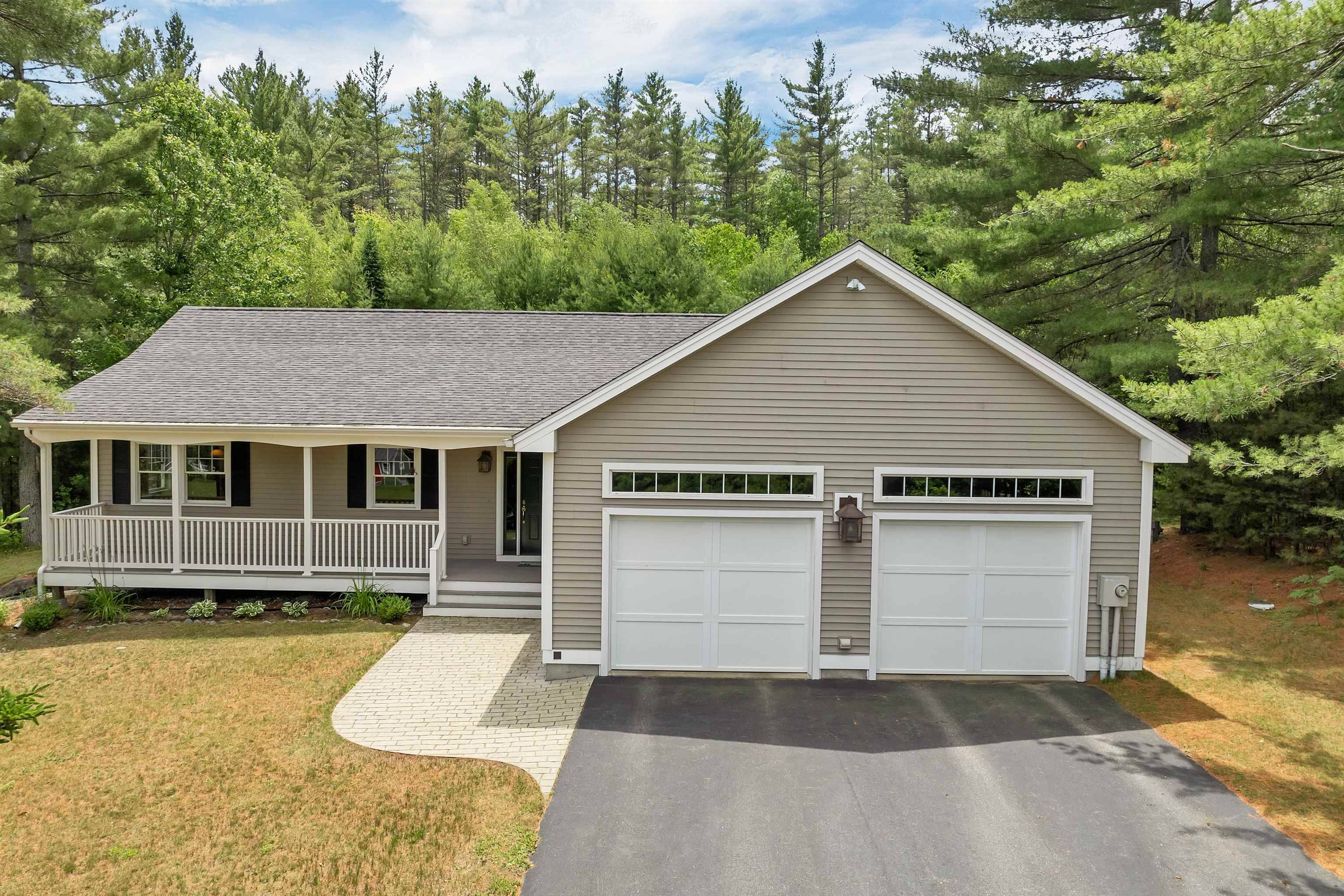 Newport, NH 03773,19 River View RD