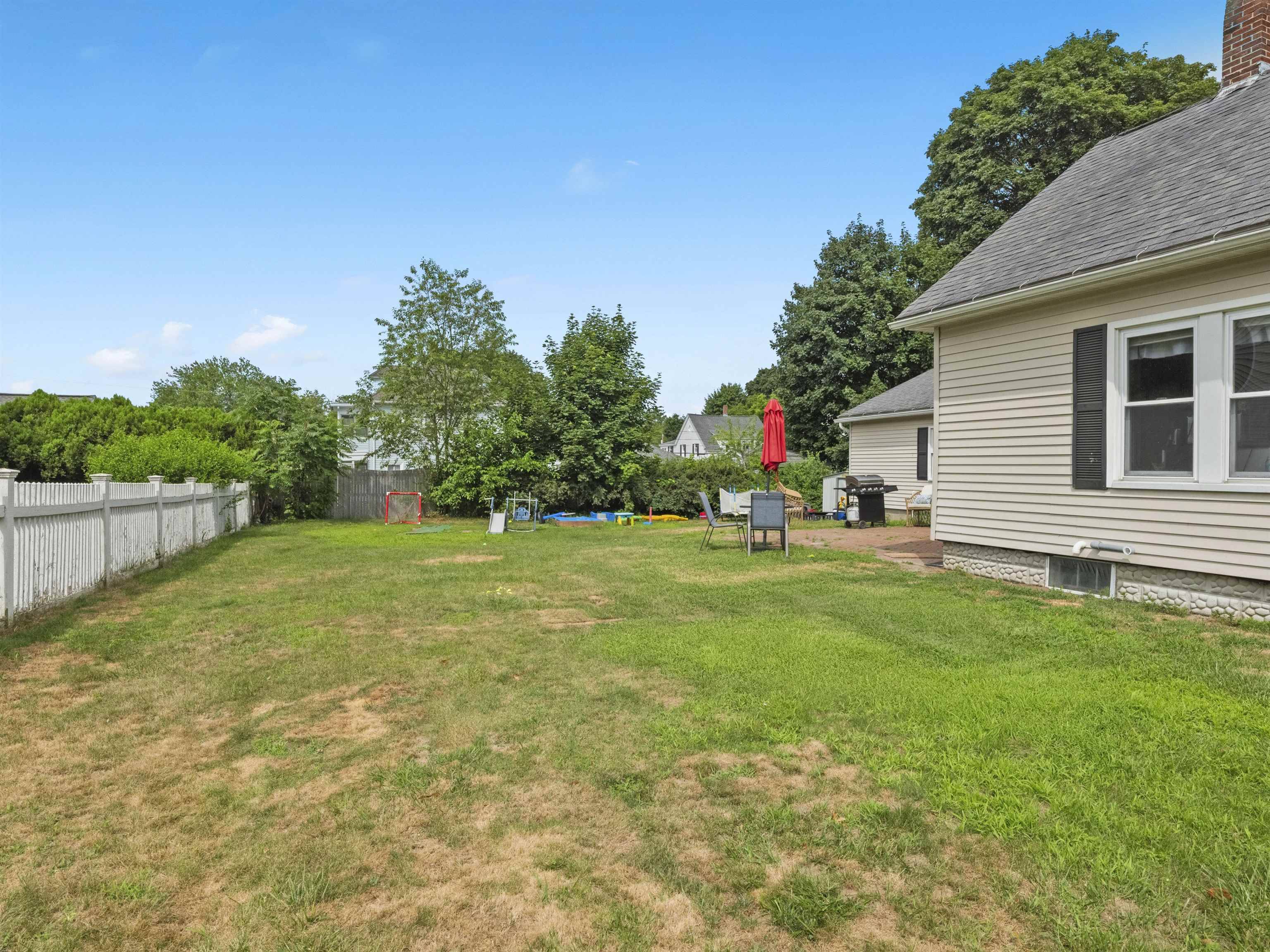 Nashua, NH 03060,13 Wason AVE