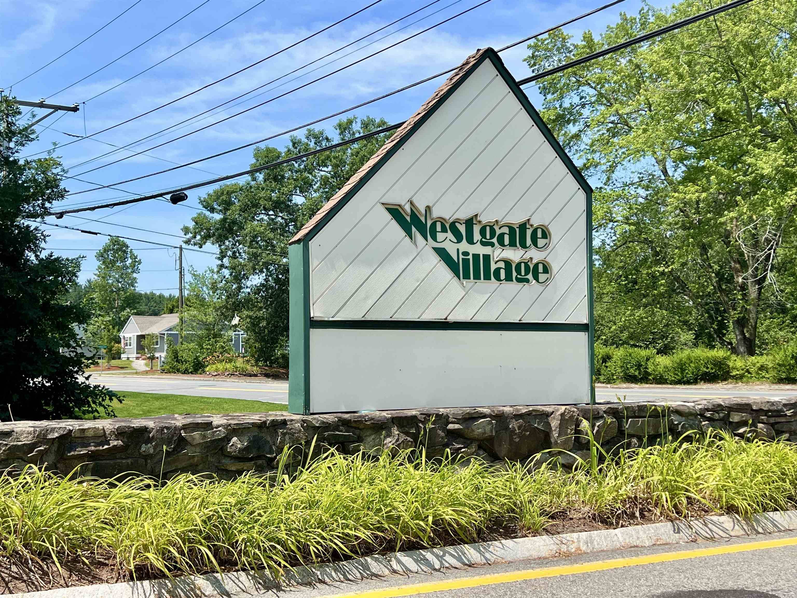 Nashua, NH 03062,39 SILVERTON DR