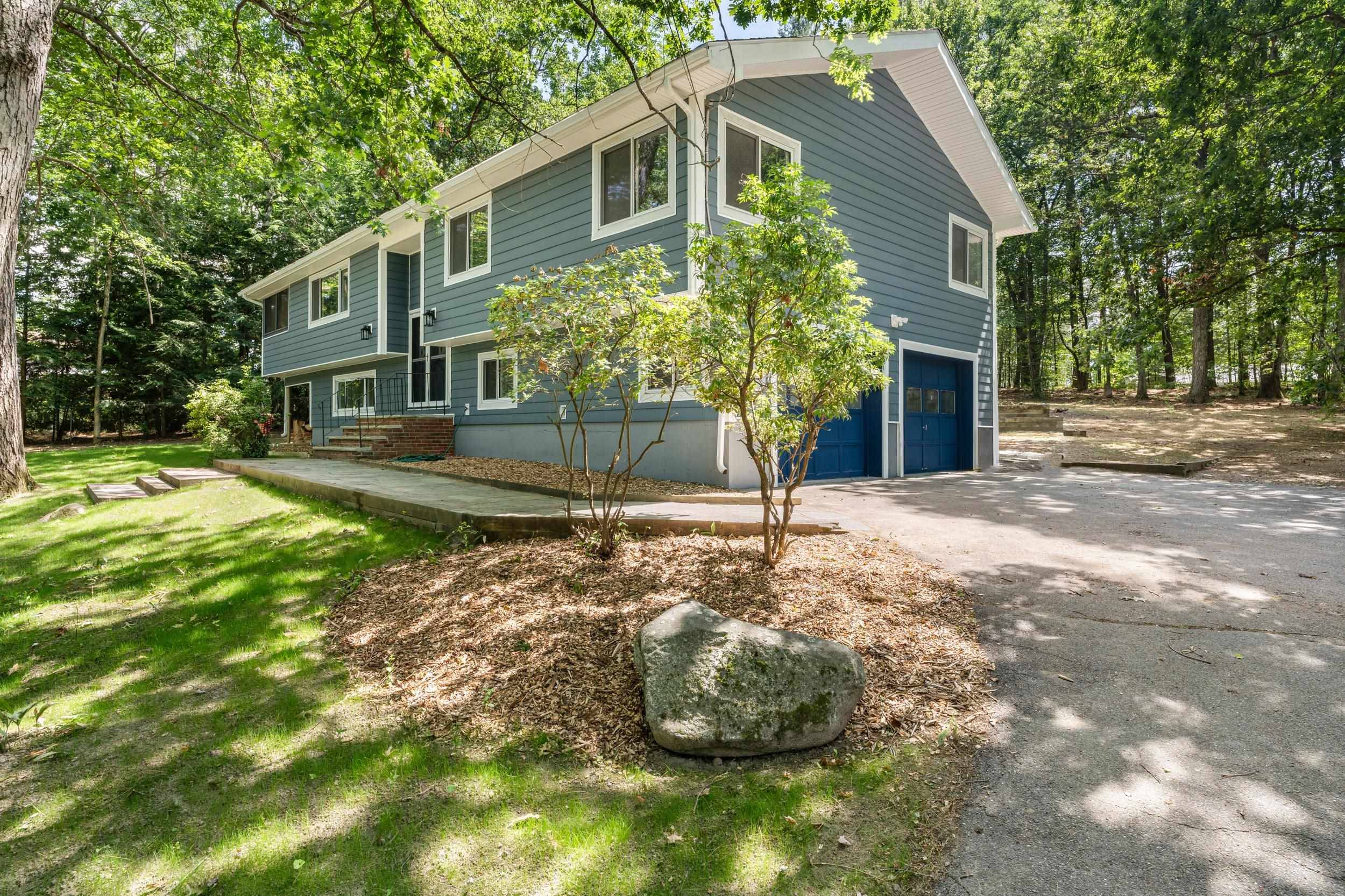 Windham, NH 03087,4 Castle Hill RD
