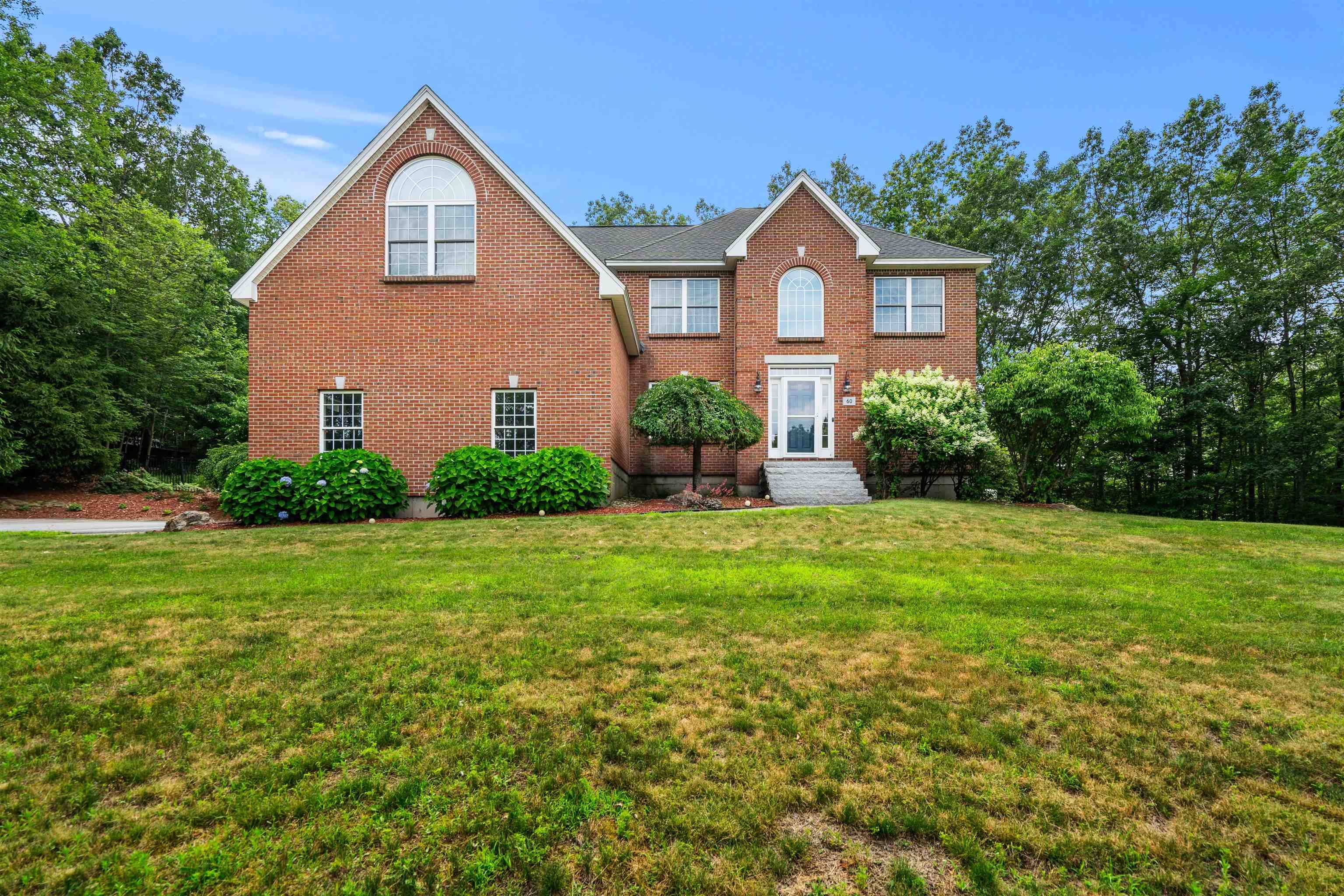 Bedford, NH 03110,60 Camelot DR