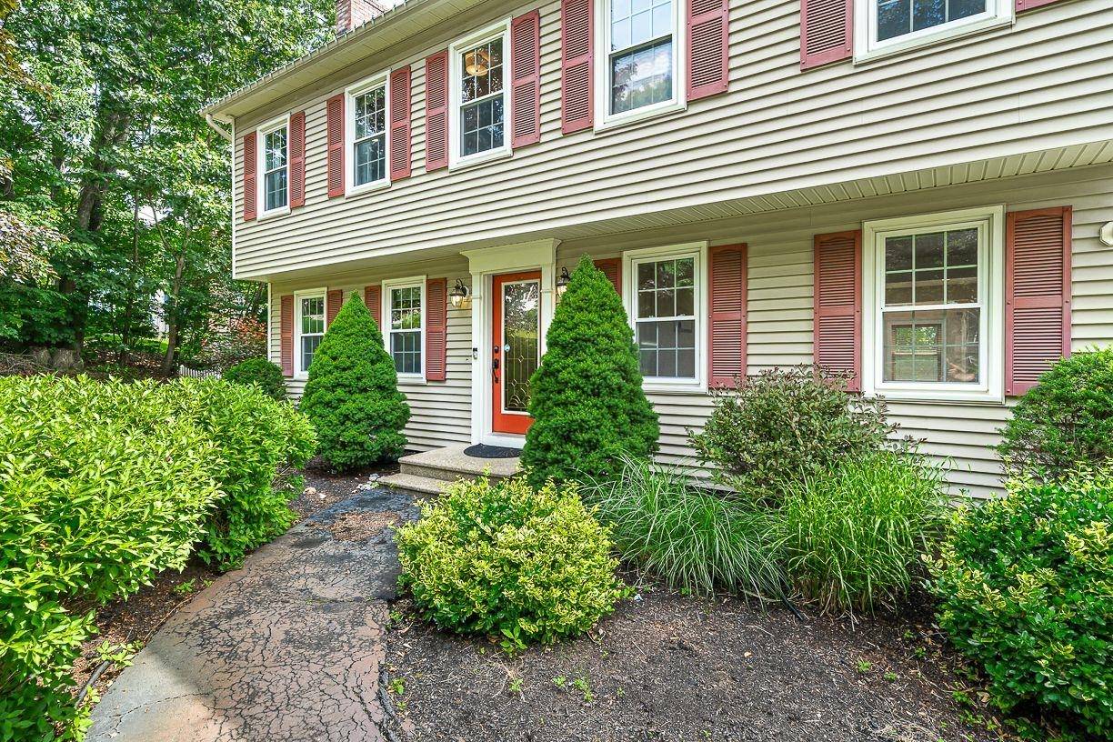 Derry, NH 03038,4 Joseph ST