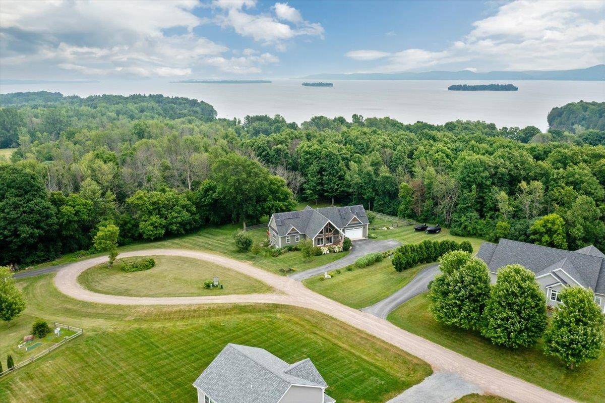 South Hero, VT 05486,30 Haycorn Hollow RD