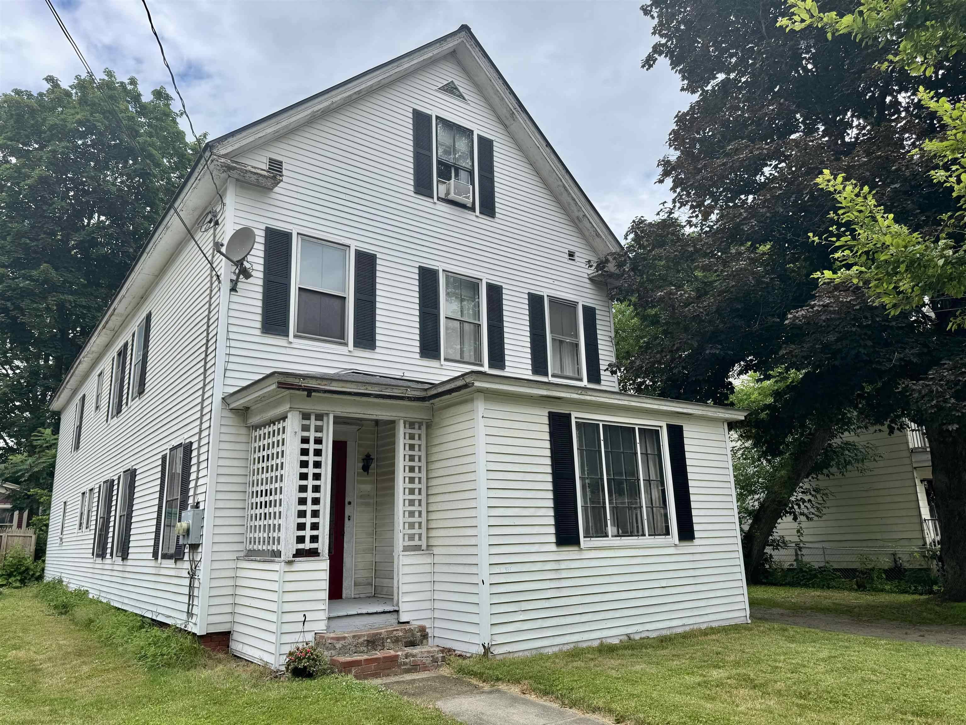 Rockingham, VT 05101-1480,41 Henry ST
