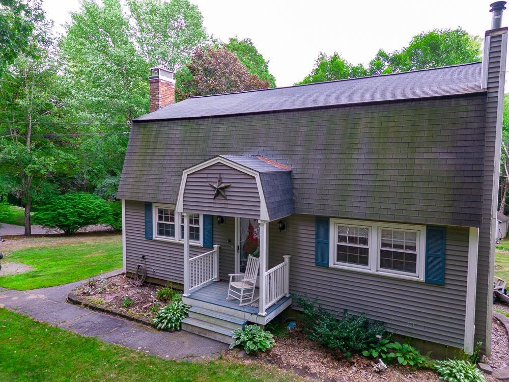 Londonderry, NH 03053,15 Bockes RD