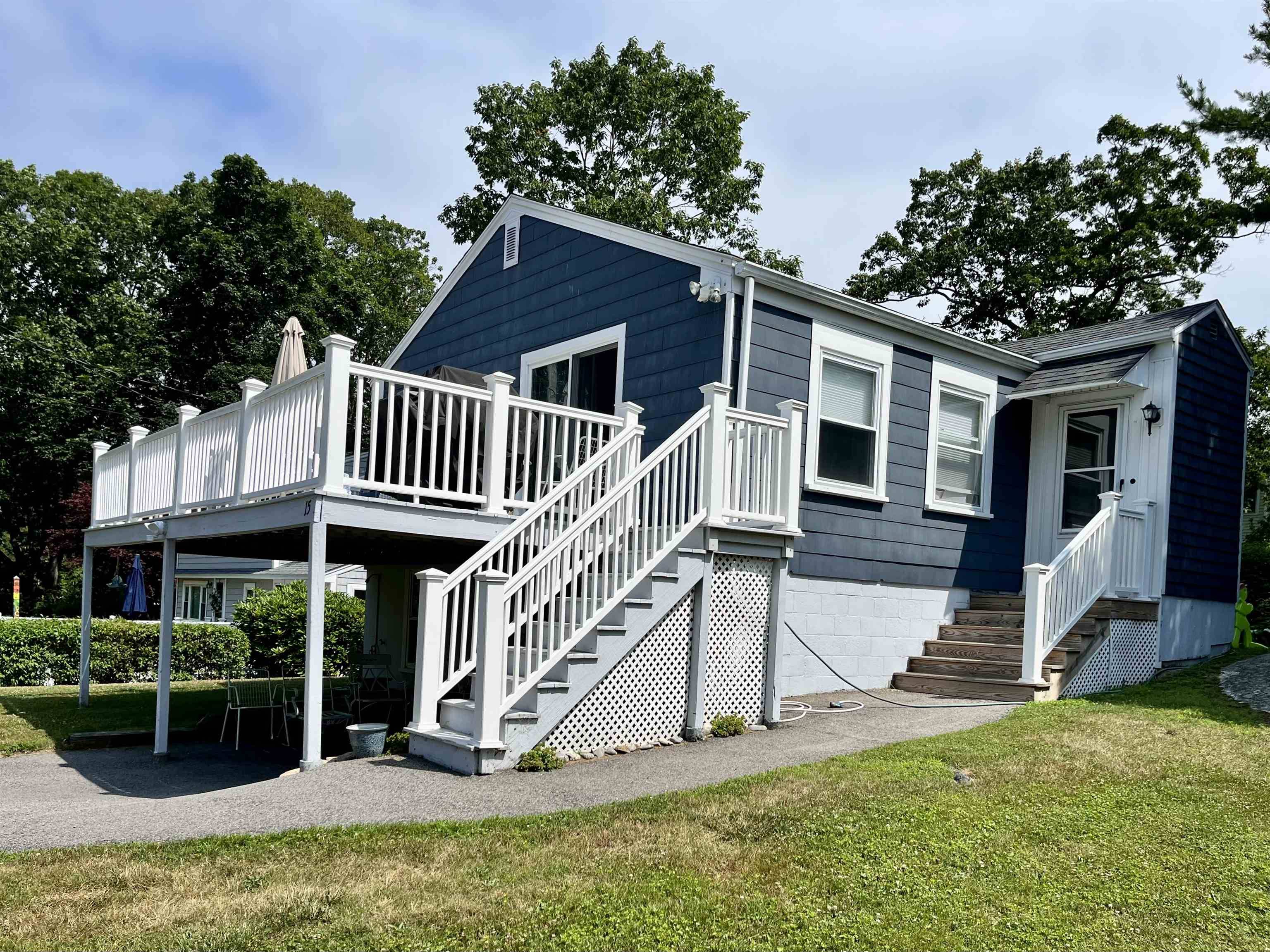 Rye, NH 03870,15 Manor DR