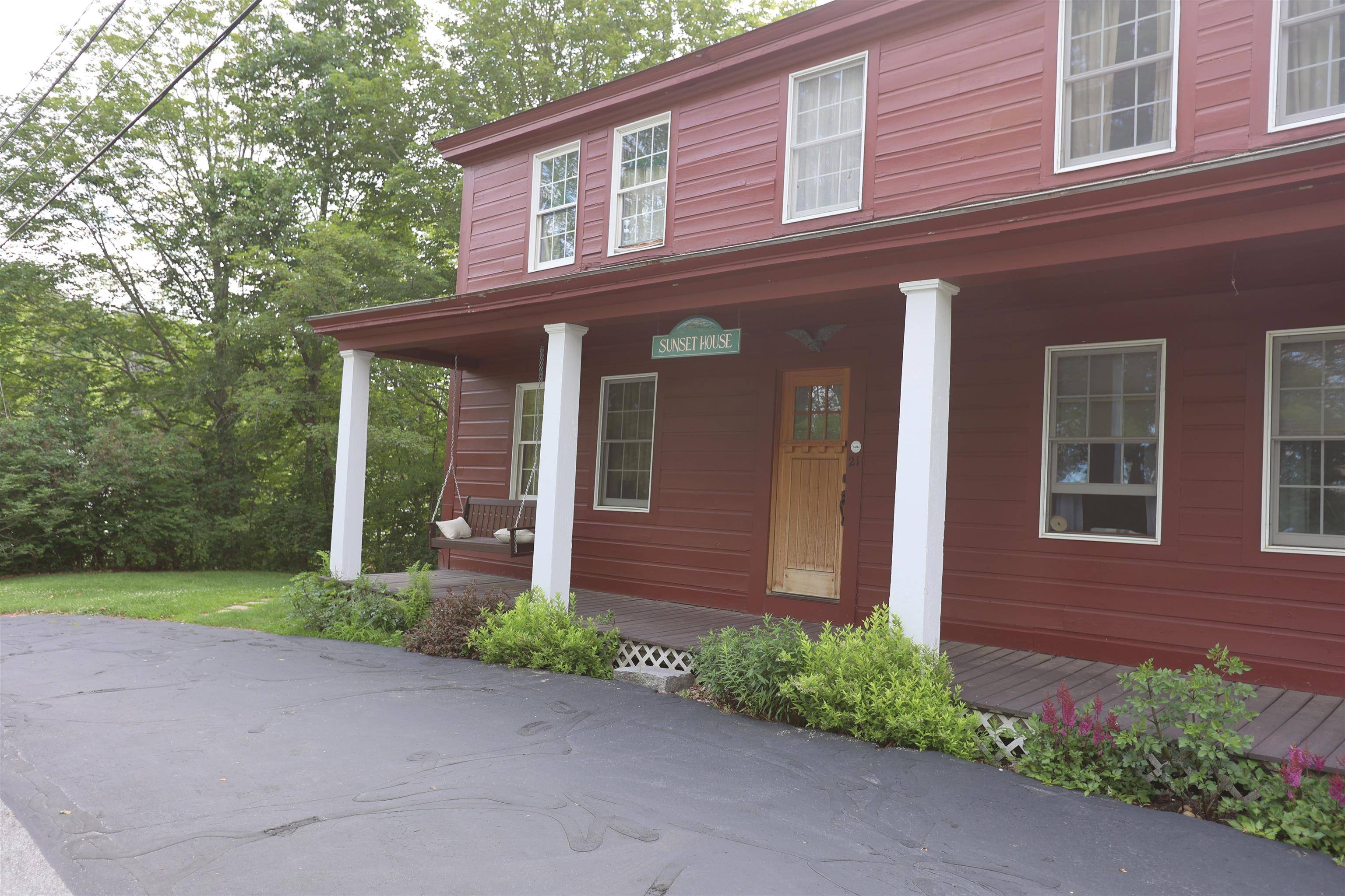 Sunapee, NH 03782,21 High ST #Left Aparment