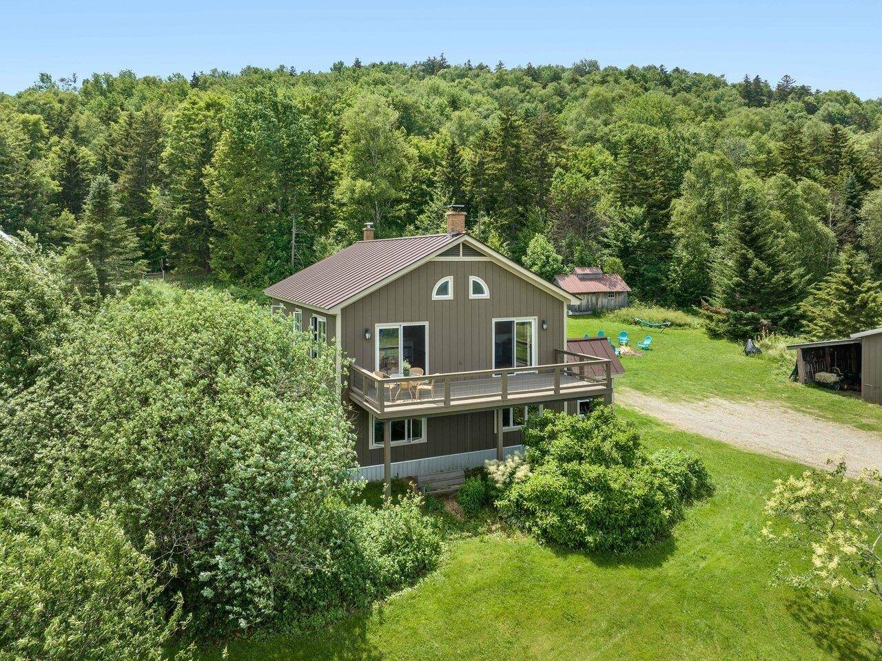 Roxbury, VT 05669,305 Drown RD