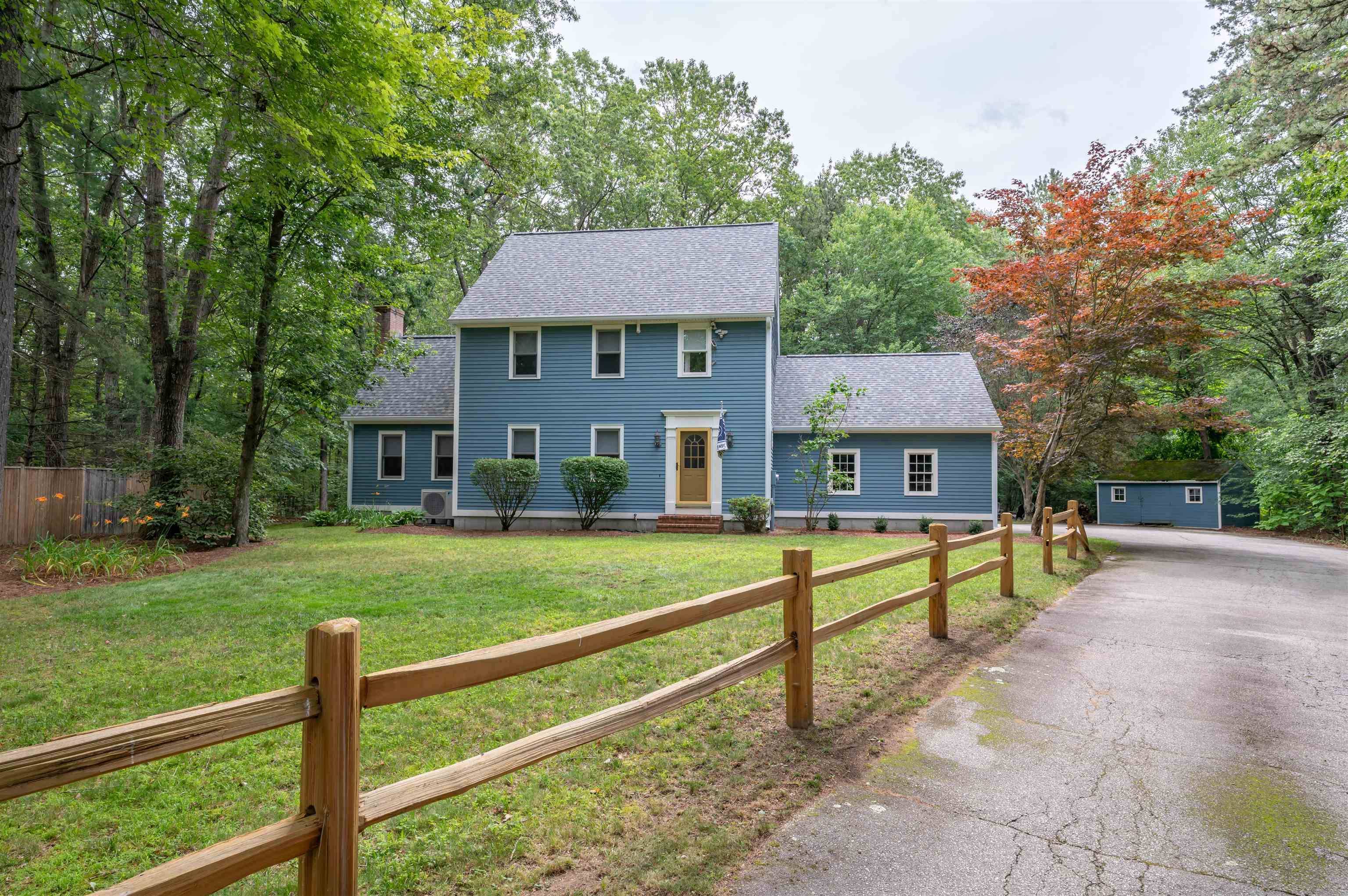 Amherst, NH 03031,21 Tamarack LN
