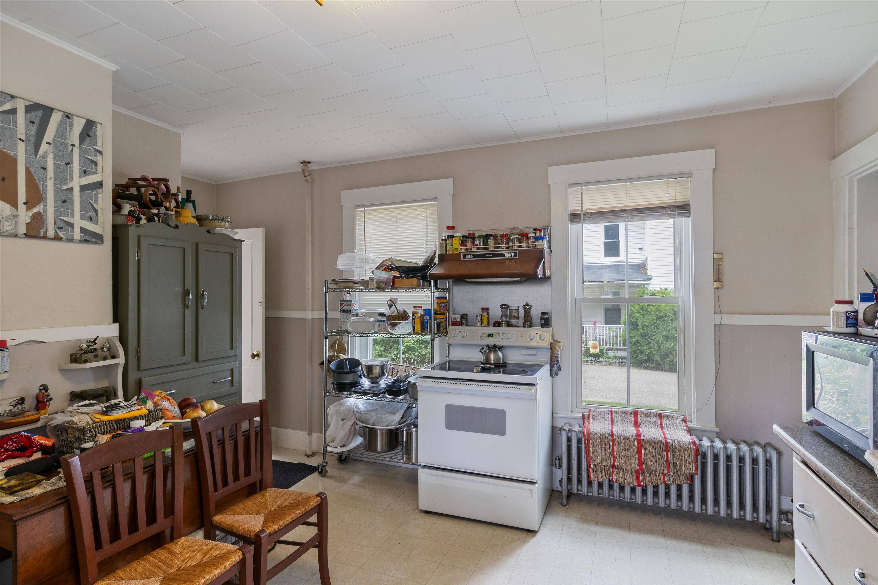 Exeter, NH 03833,32 Union ST