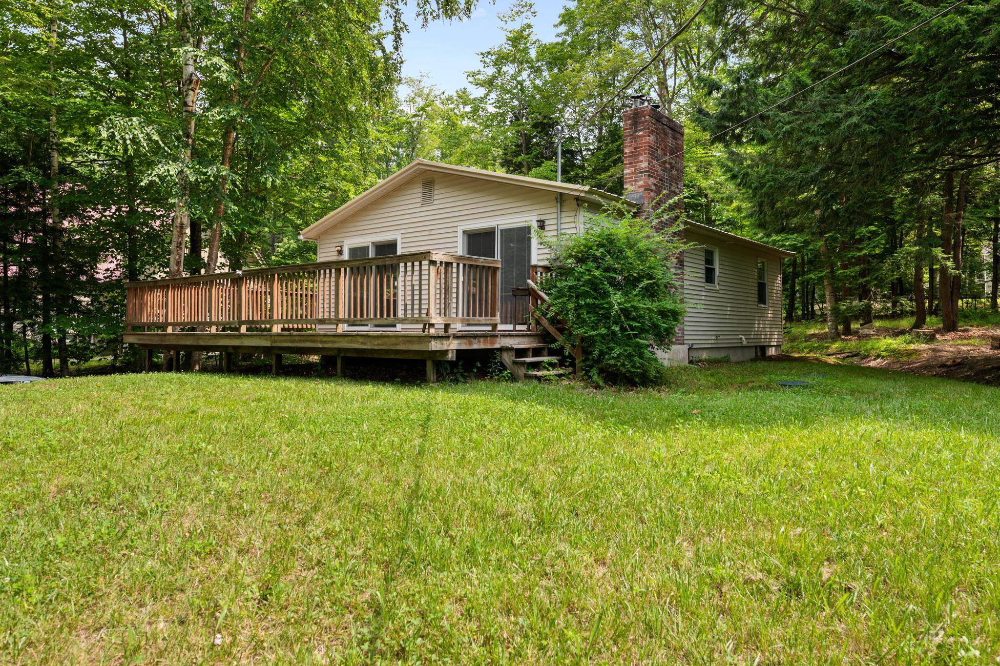 Bridgewater, NH 03222,78 Shore Drive N