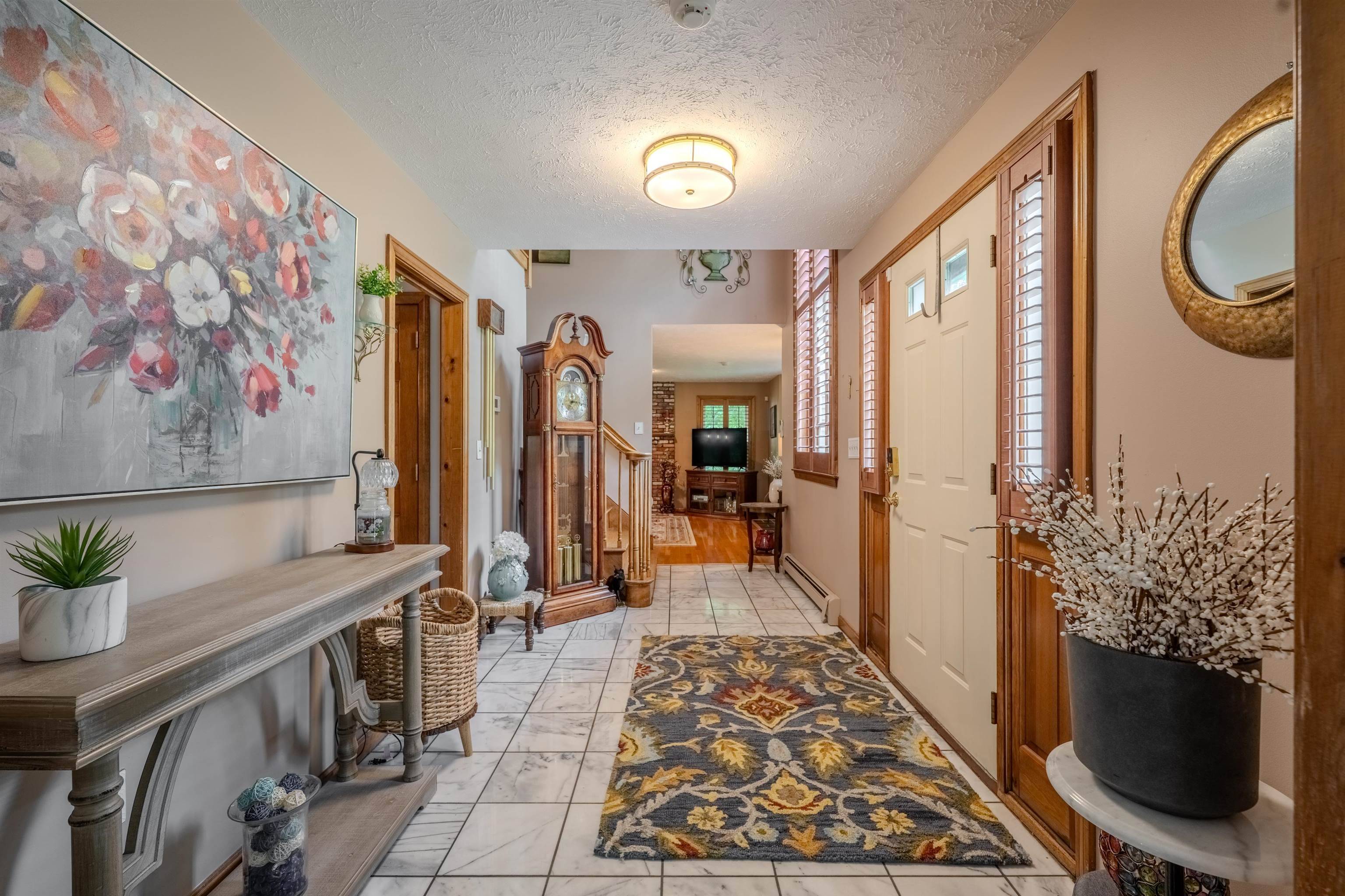 Milford, NH 03055,51 Crestwood LN
