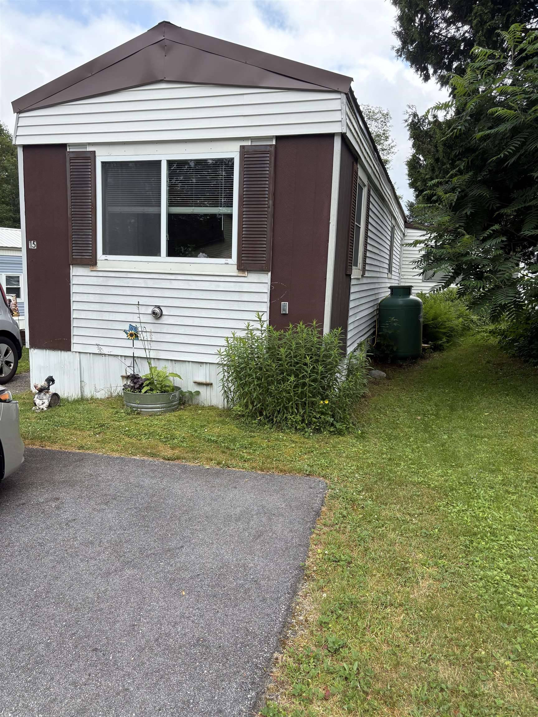 Tilton, NH 03276,15 Quinn ST
