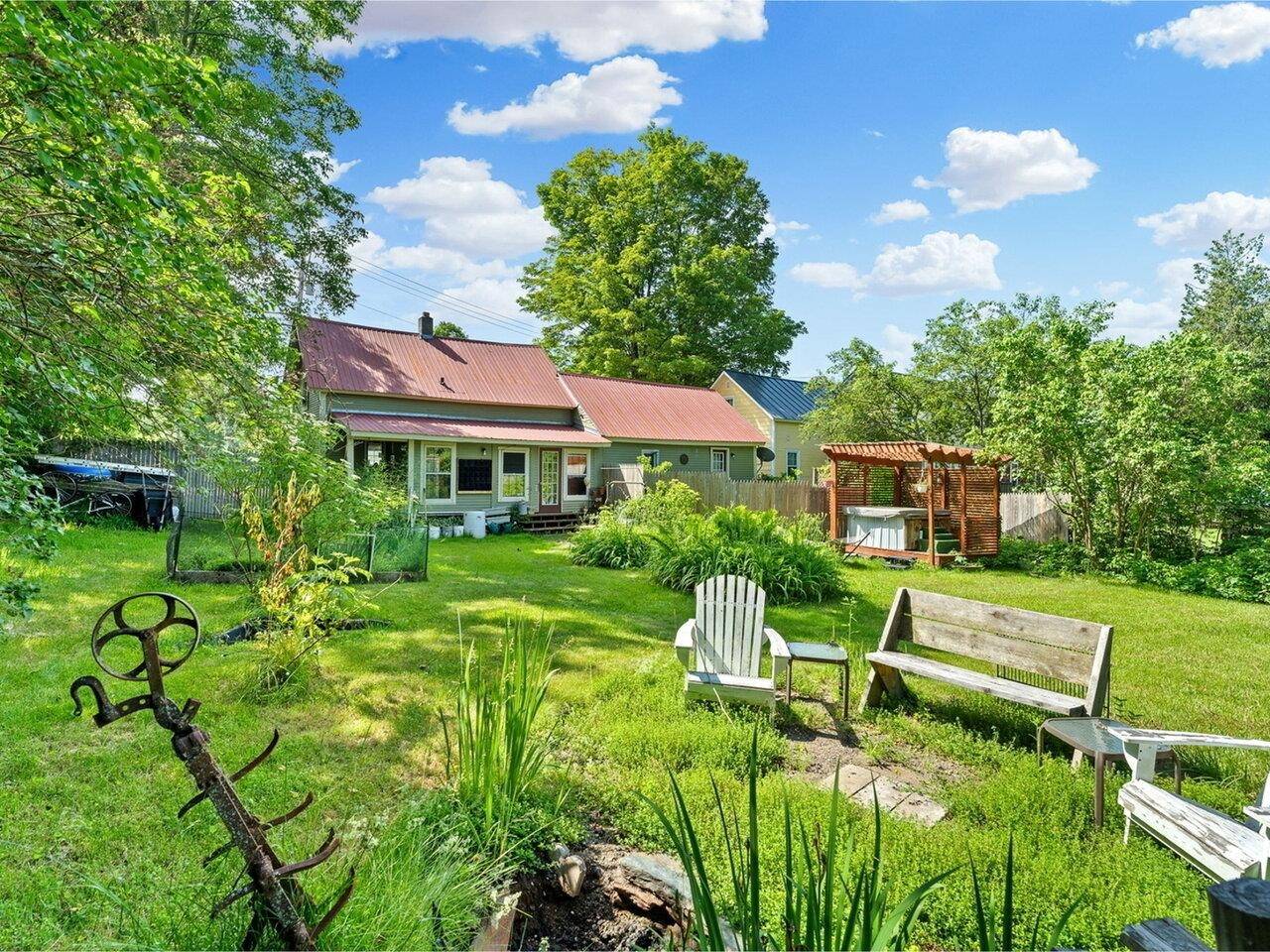 Waterbury, VT 05676,12 Batchelder ST
