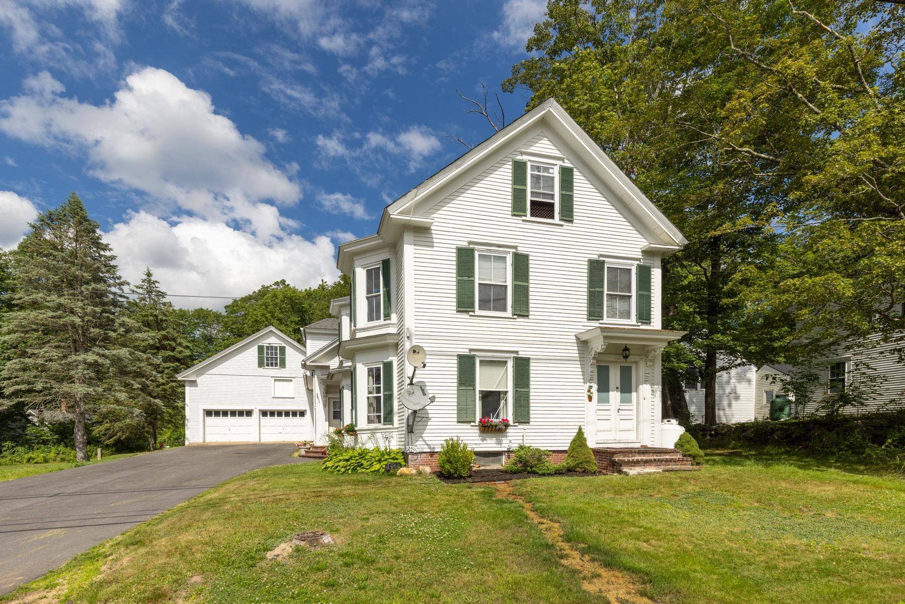 Strafford, NH 03884,11 Drake Hill RD
