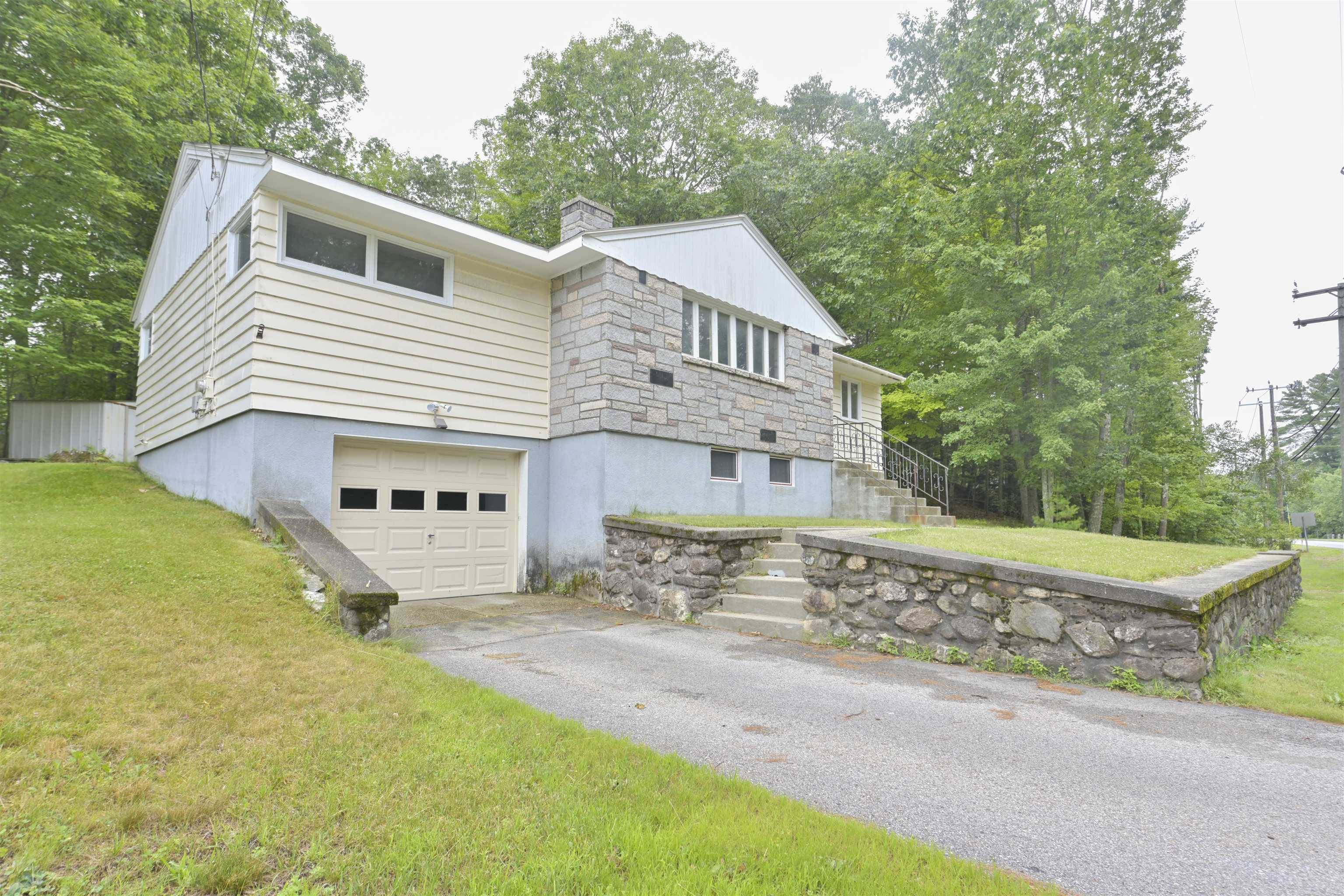 Raymond, NH 03077,55 Epping ST