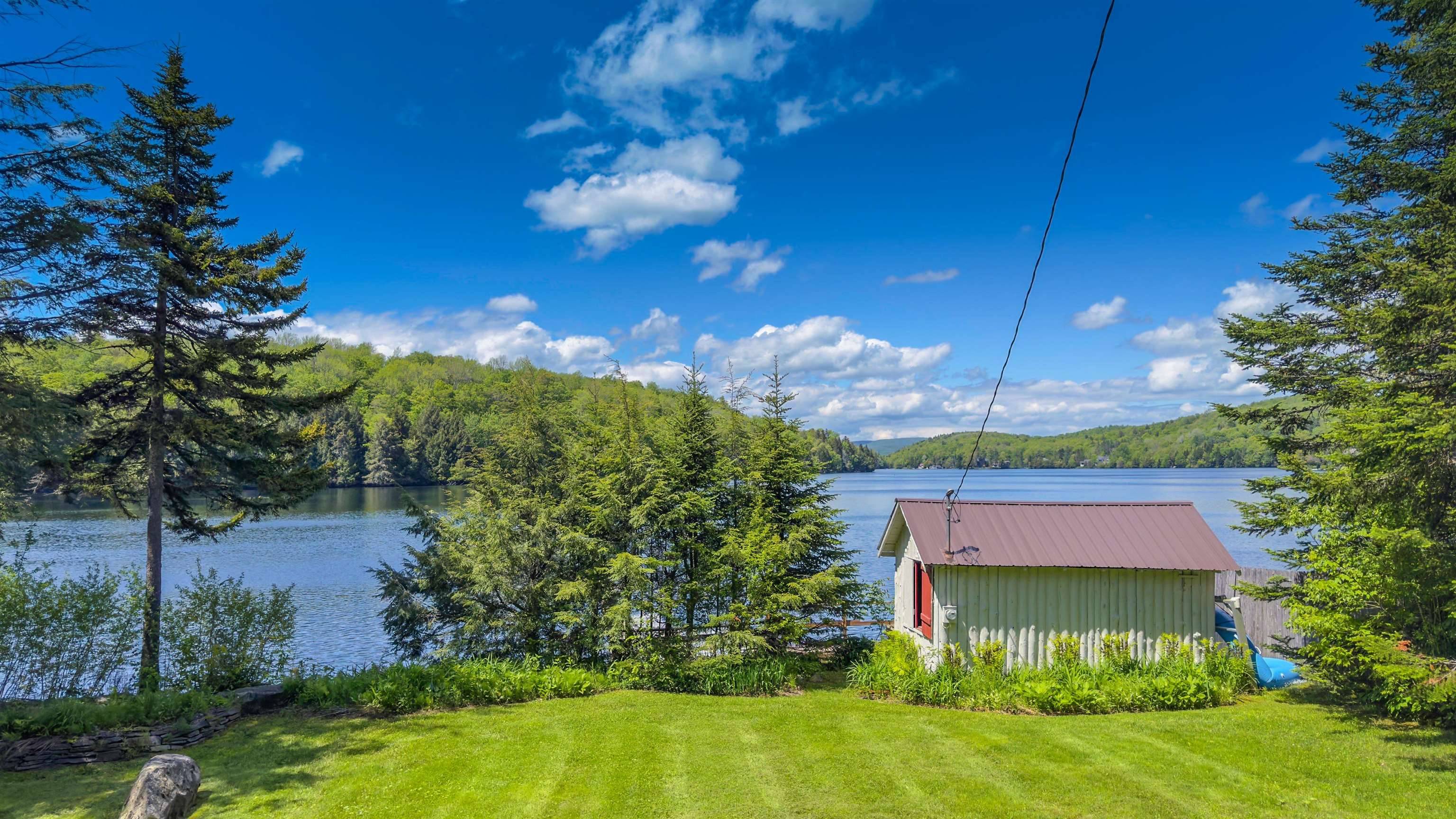 Wilmington, VT 05363,197 Lake Raponda RD